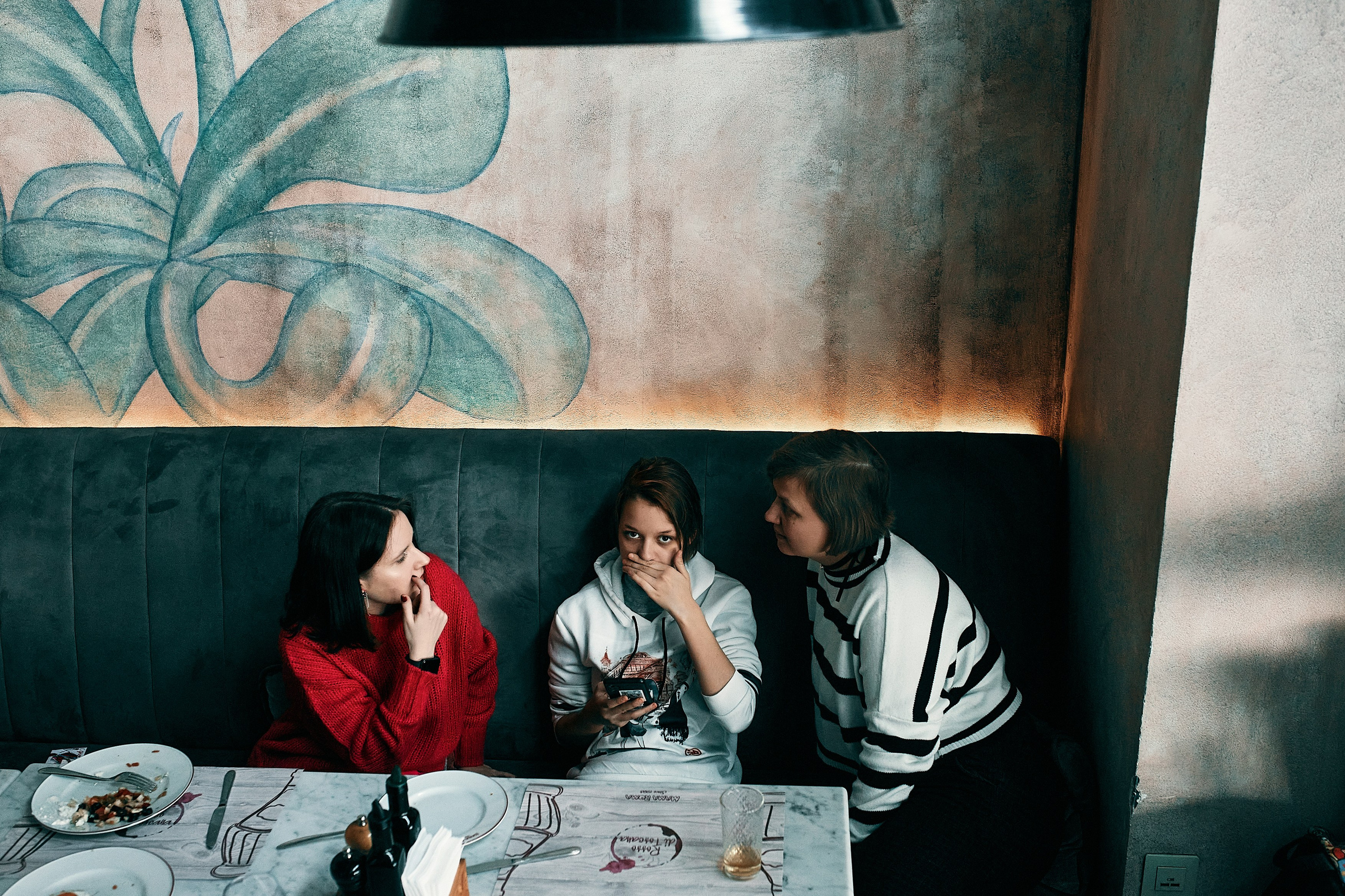 Семейный завтрак. Семейный и репортажной фотограф в Красноярске и Москве Виктор Бабинцев