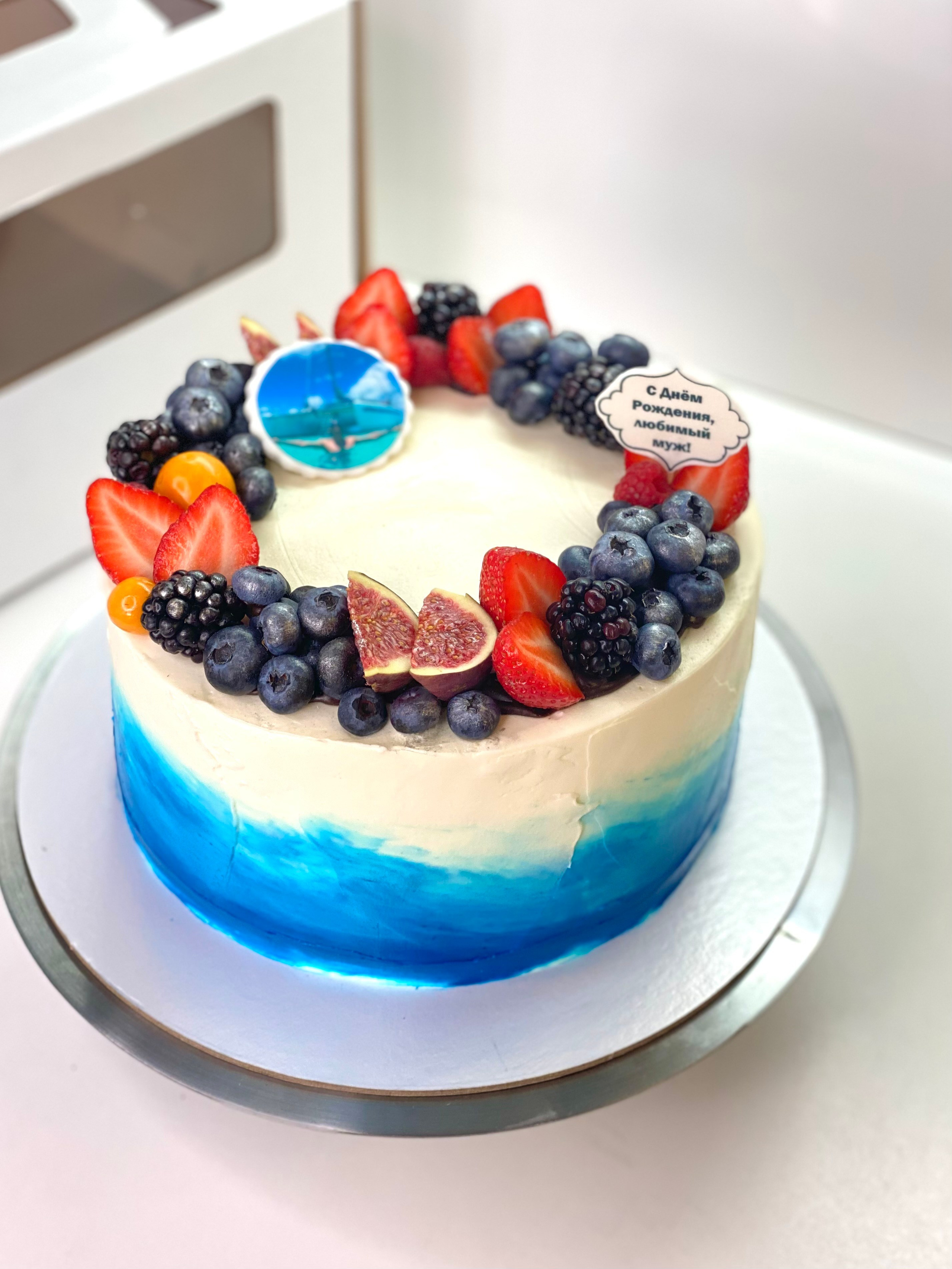 Торты. Katyasugarsugar капкейки, зефир, торты Москва