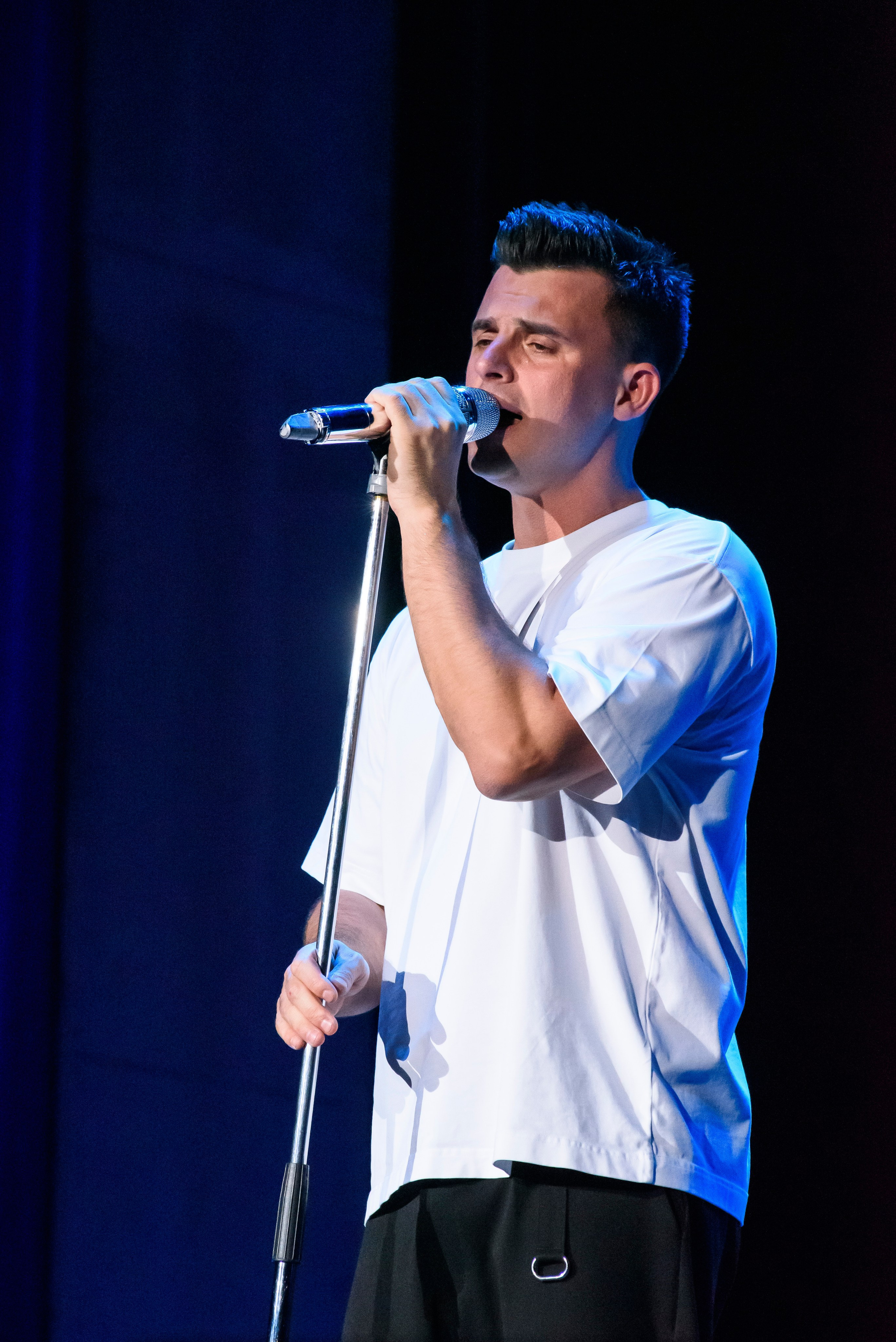 Кирилл Туриченко — Вегас Сити Холл. Бренд-фотограф для экспертов и блогеров в Москве Влада Горбовская