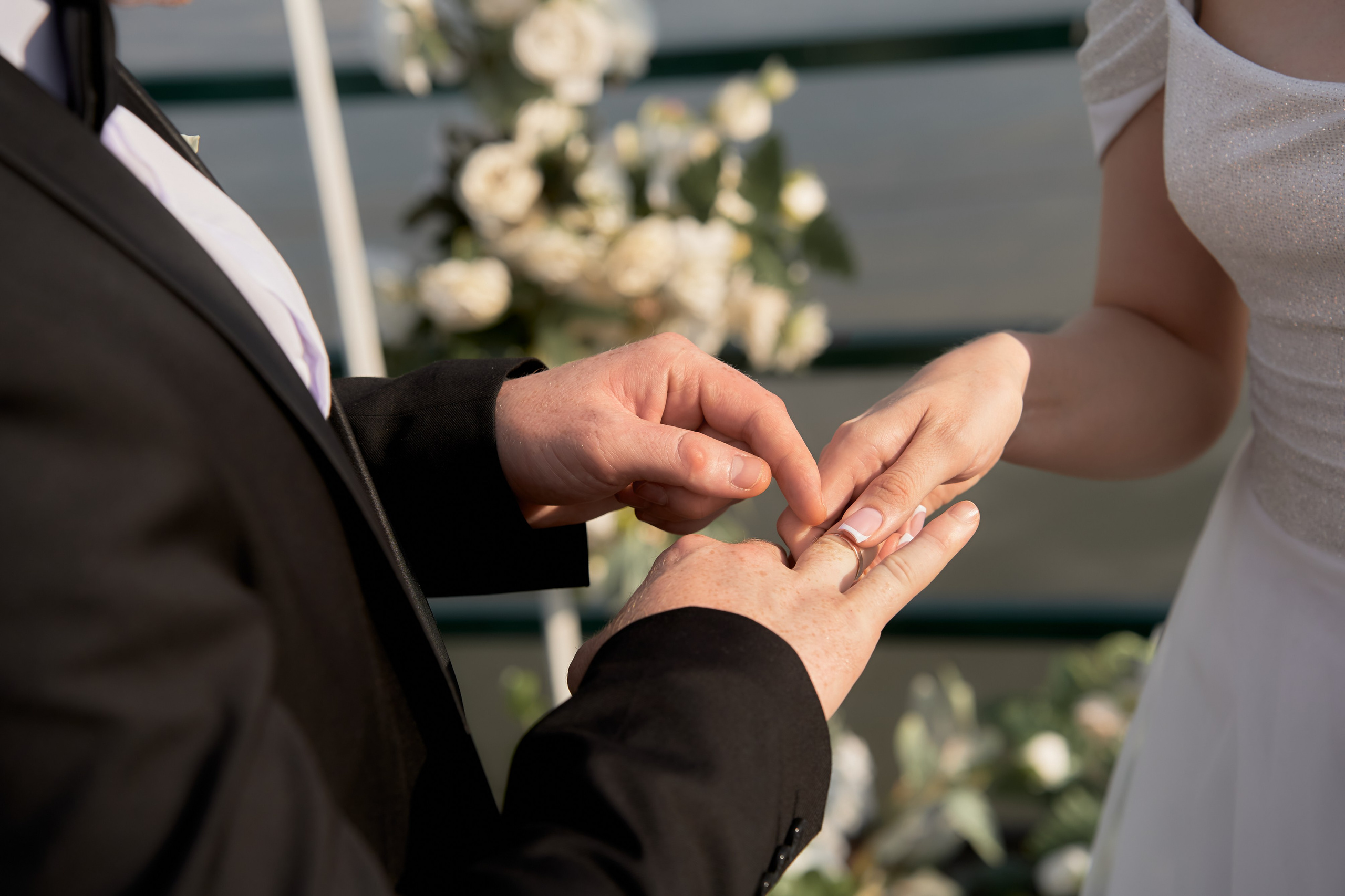 Свадьба бенгальские огни. Мартазова Екатерина фотограф. Екатеринбург