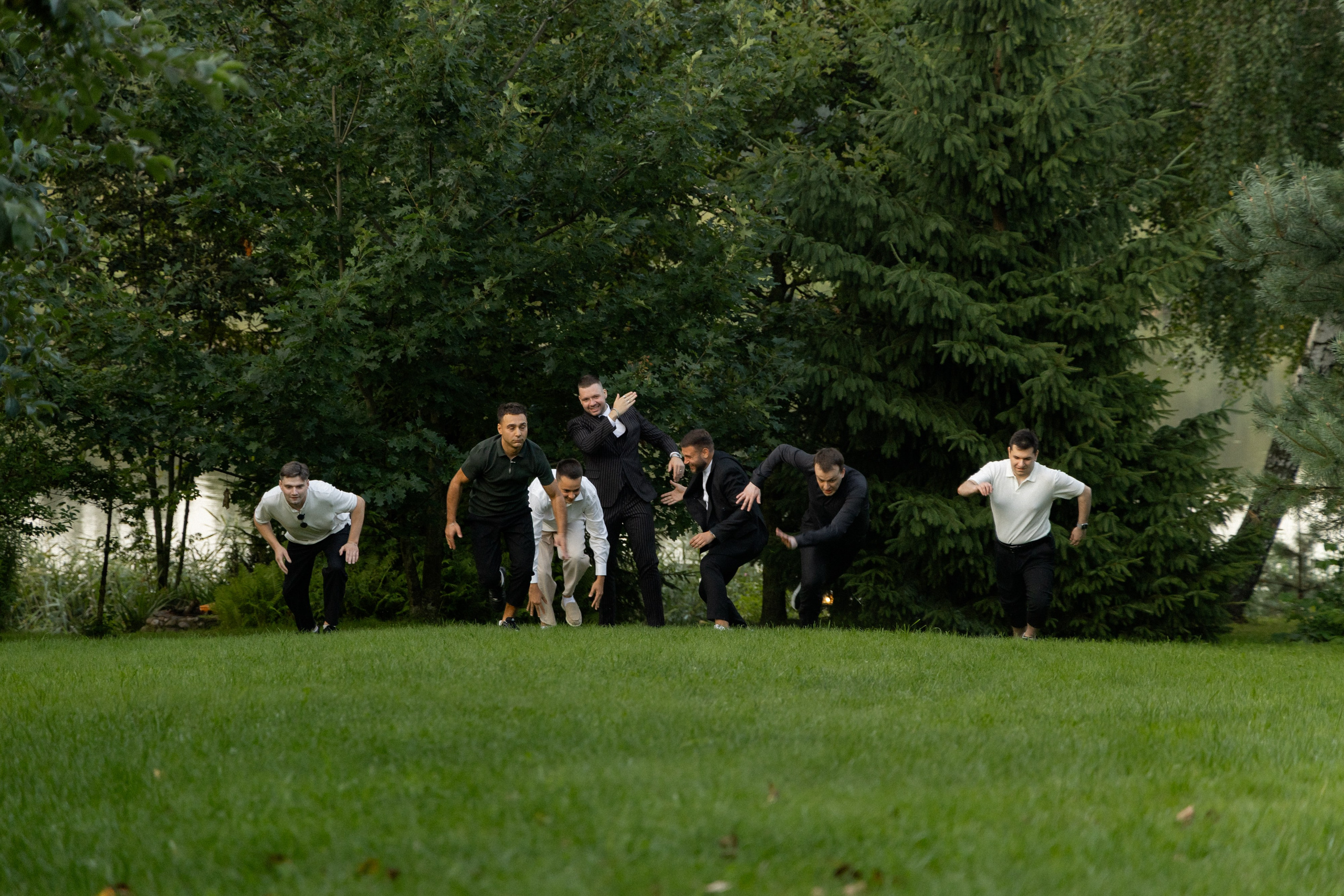 Свадебная фотосессия в агроусадьбе Лабодянка в Минске. Свадебный фотограф в Минске/Беларуси Сергей Спиридонов