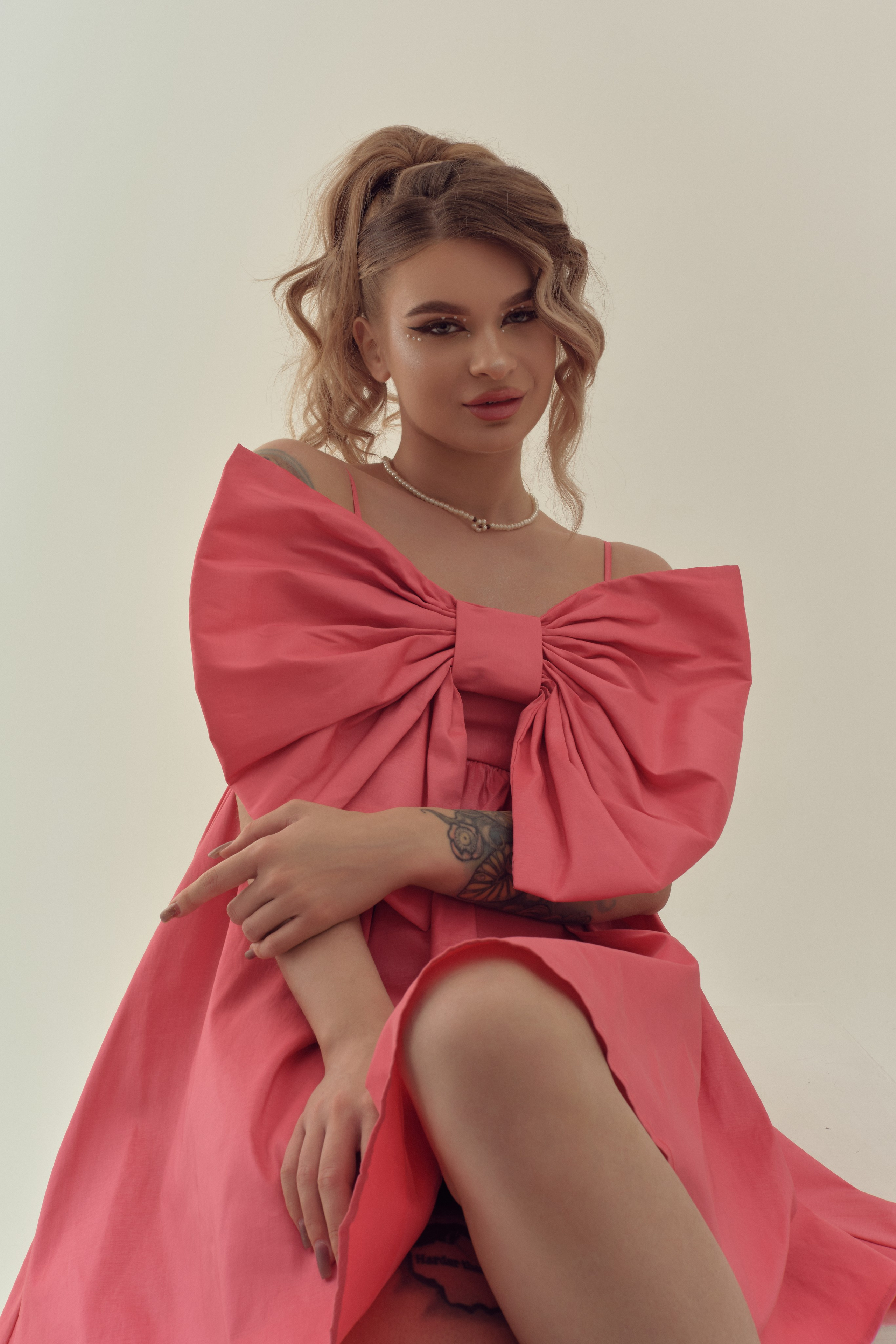 Bow. Косплей фотограф Christa Photo