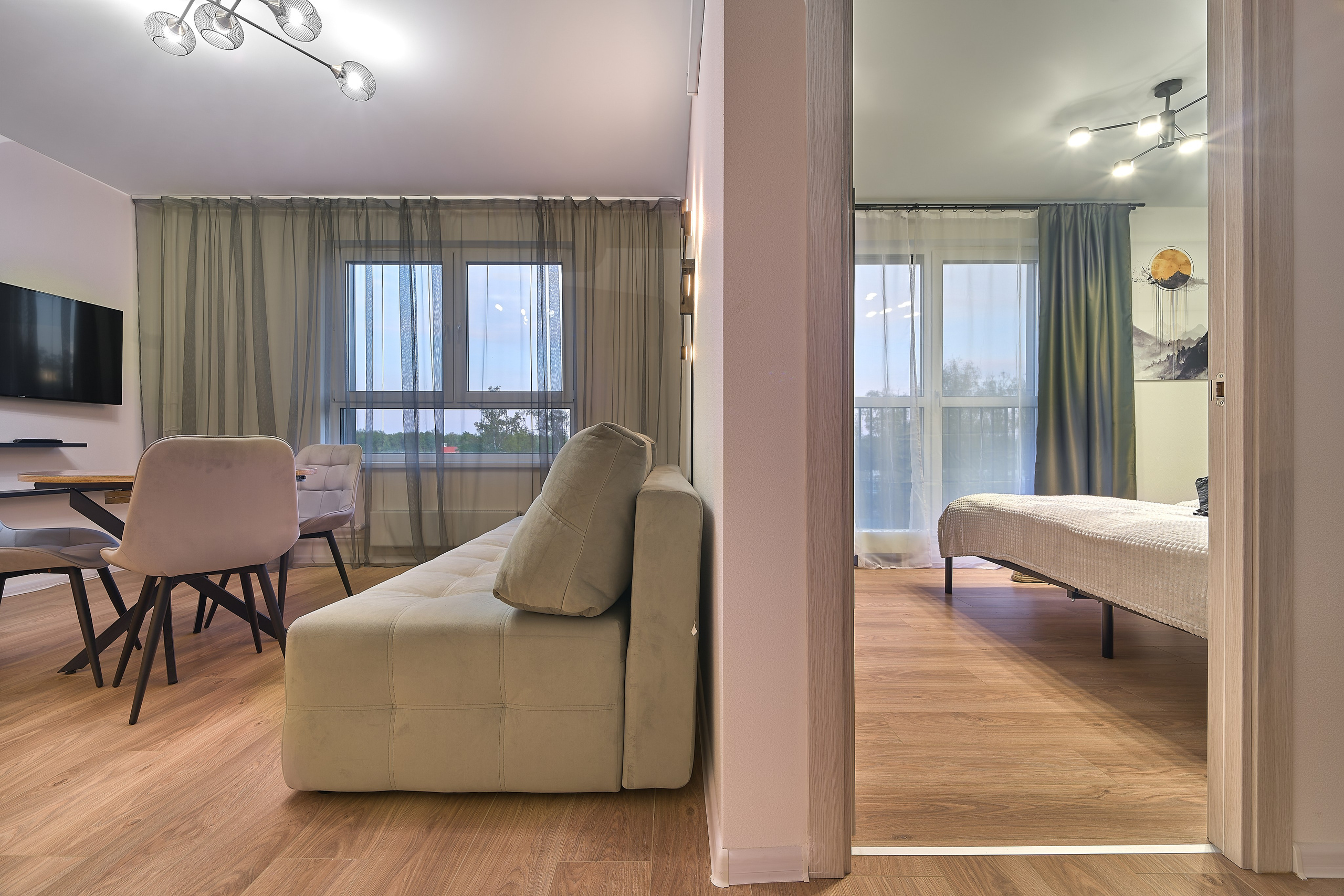 «Евро-трешка» для посуточной сдачи. Заказчик АН «Борисов». Главная