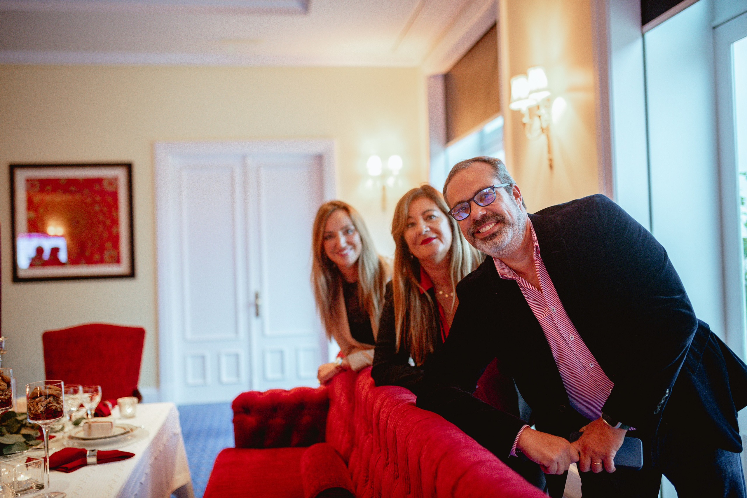 EUGÉNIO CAMPOS IN YEATMAN. Anastasiia Antoniuk portrait, family and couple photographer, Portugal