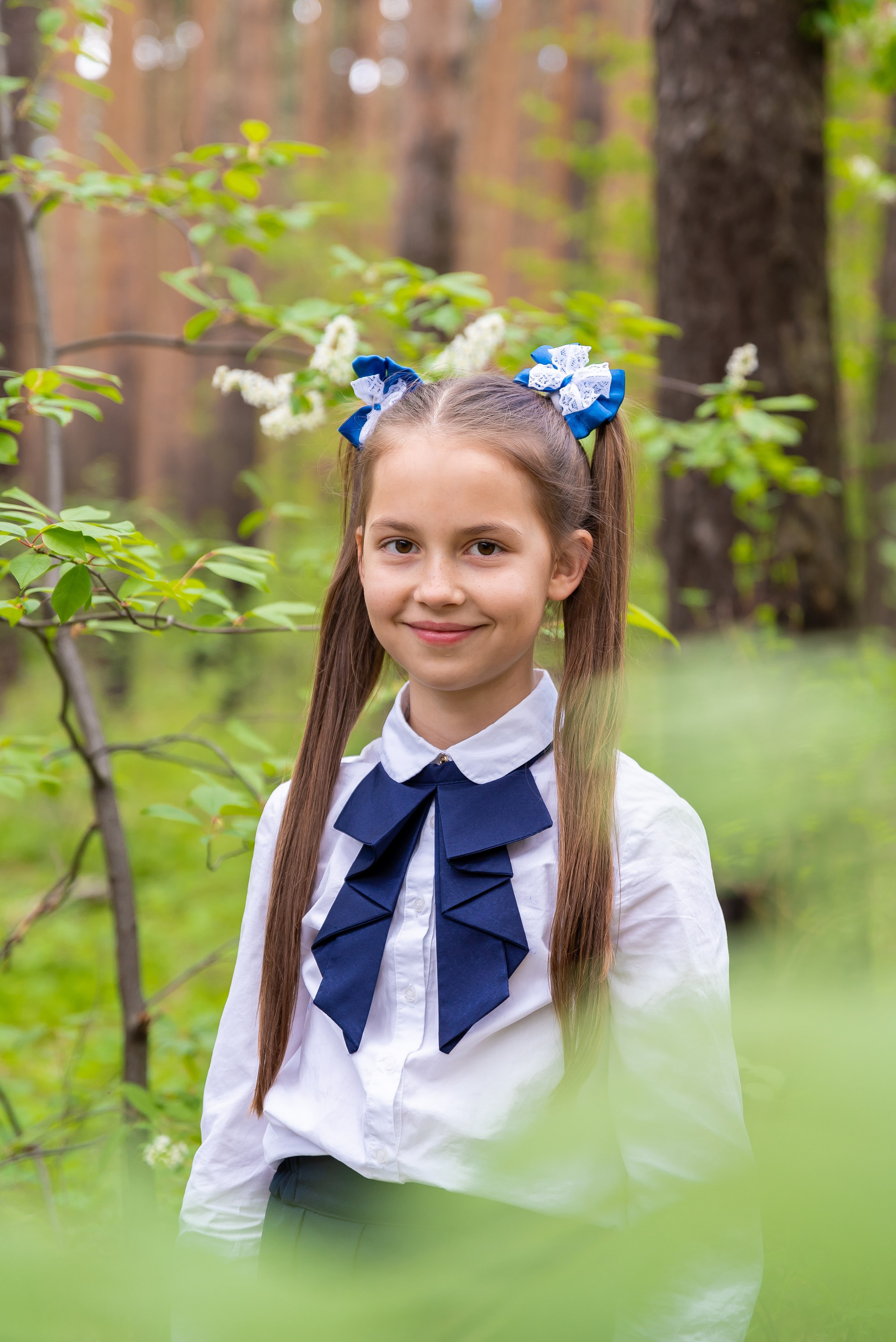 В школьном дворе, парке. Детский фотограф в Екатеринбурге и Берёзовском Евгений Кондаков