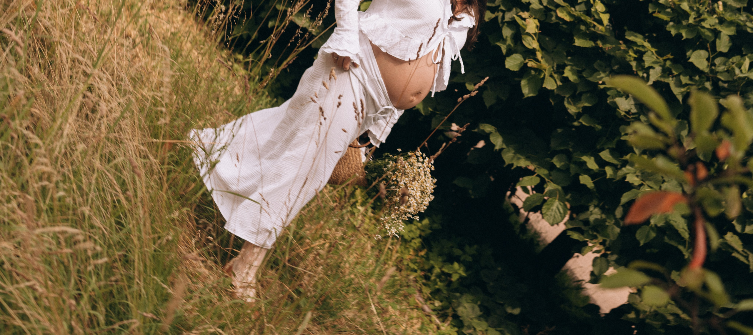 Беременная фотосессия в Кусково. Семейный, ньюборн фотограф, фотограф на роды в Москве, Виктория Тюльдюкова