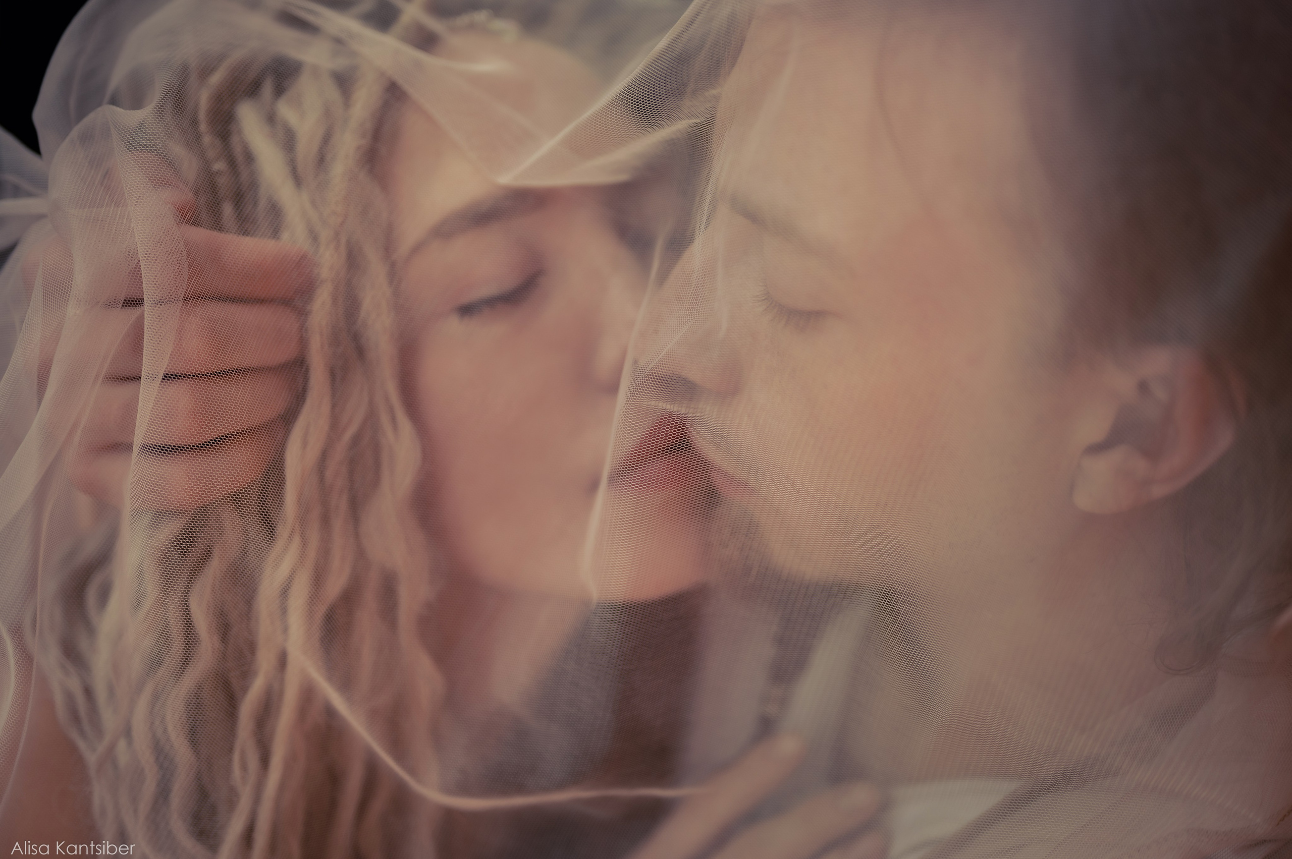 Аделаида и Роман. Фотограф Алиса Канцибер. Москва. Портрет, семейное фото, свадьбы