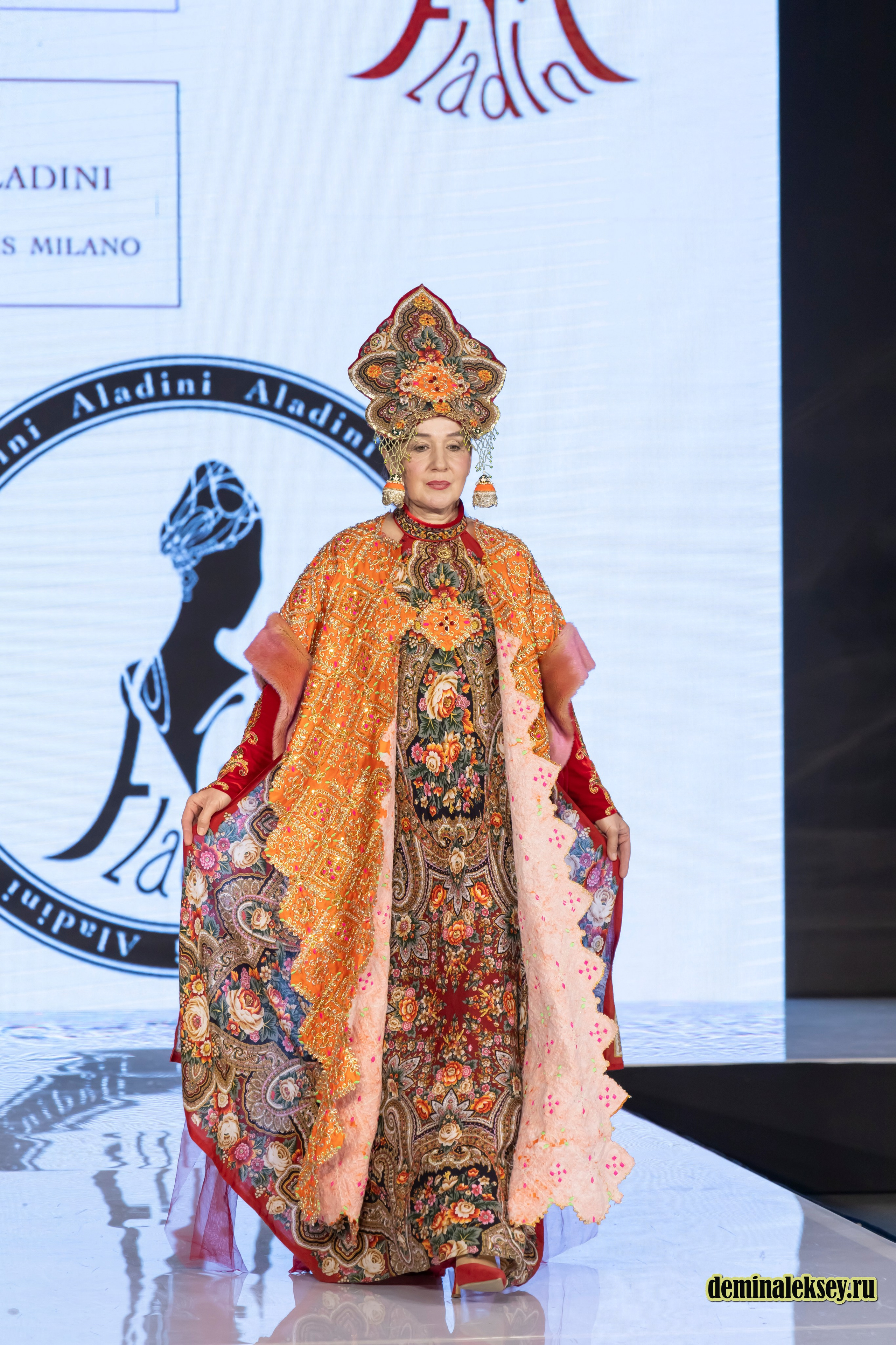 Показ бренда Аладини на выставке Уникальная Россия 2025. Репортажный, семейный и студийный фотограф в Москве Демин Алексей