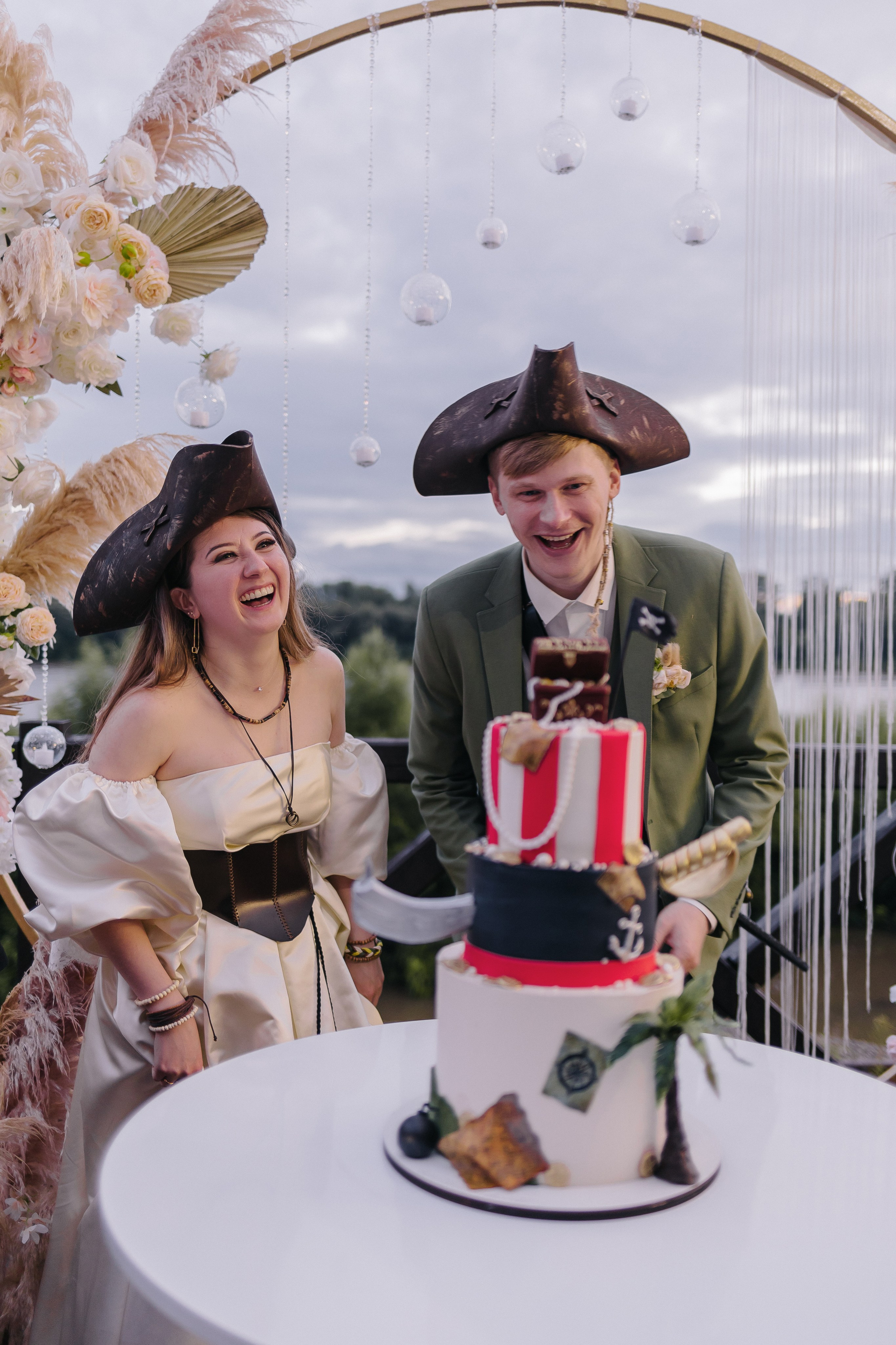 Пиратская свадьба. Свадебный фотограф в Уфе Кира Прозорова