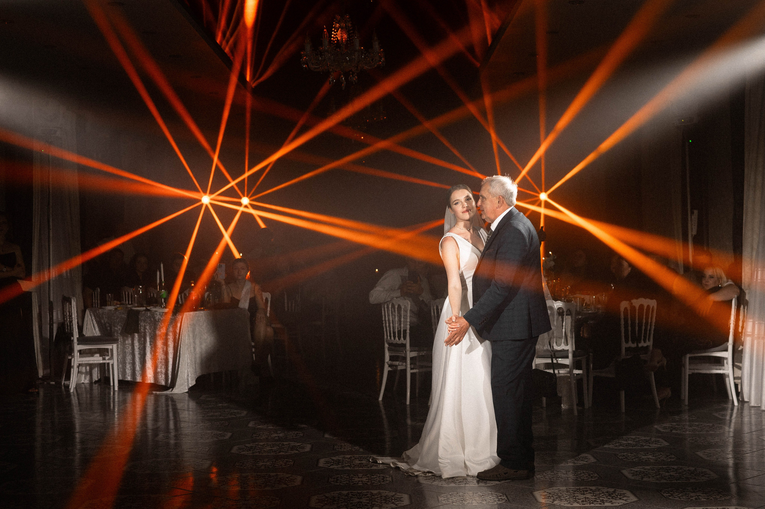 Крепкие объятия. Свадебный и портретный фотограф Соломко Диана