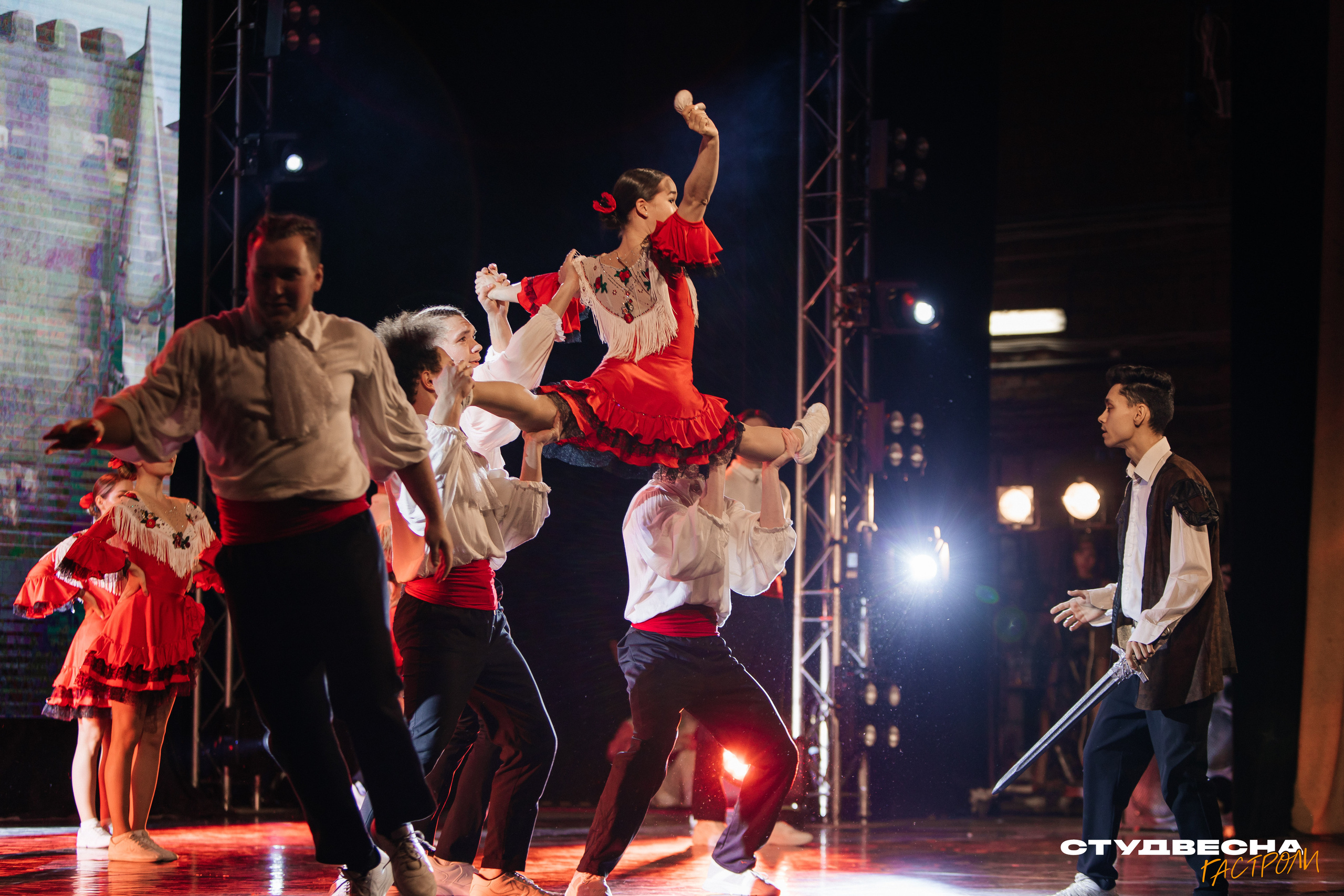 Гастроли «Студенческая весна 22». Репортажная фотосъемка мероприятий в Москве — Five Media