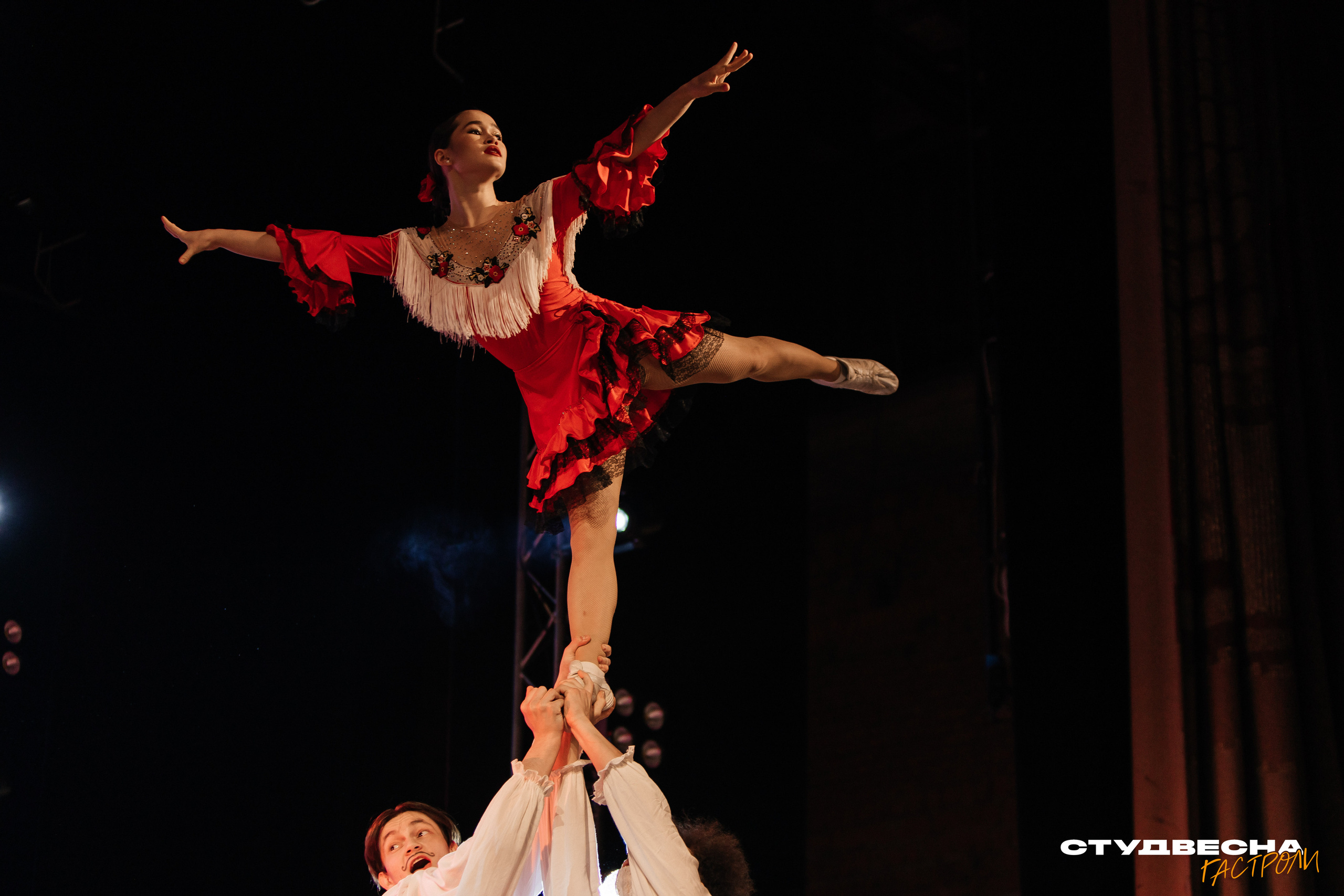 Гастроли «Студенческая весна 22». Репортажная фотосъемка мероприятий в Москве — Five Media