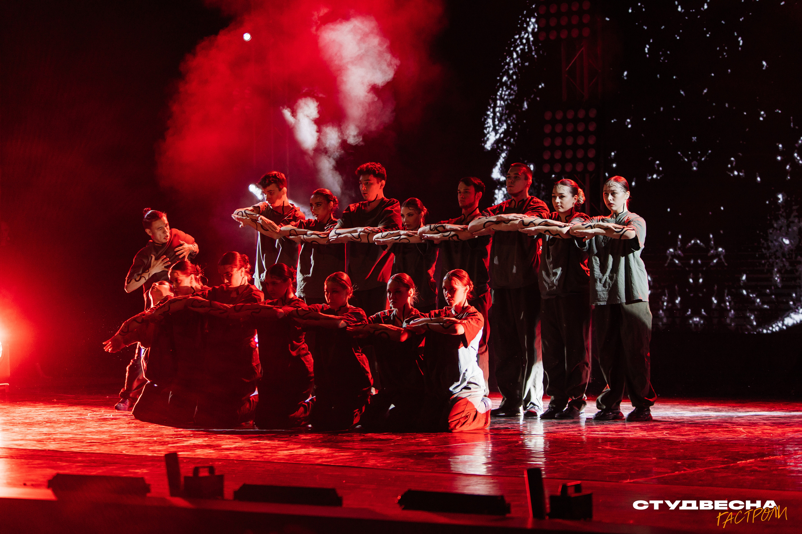 Гастроли «Студенческая весна 22». Репортажная фотосъемка мероприятий в Москве — Five Media