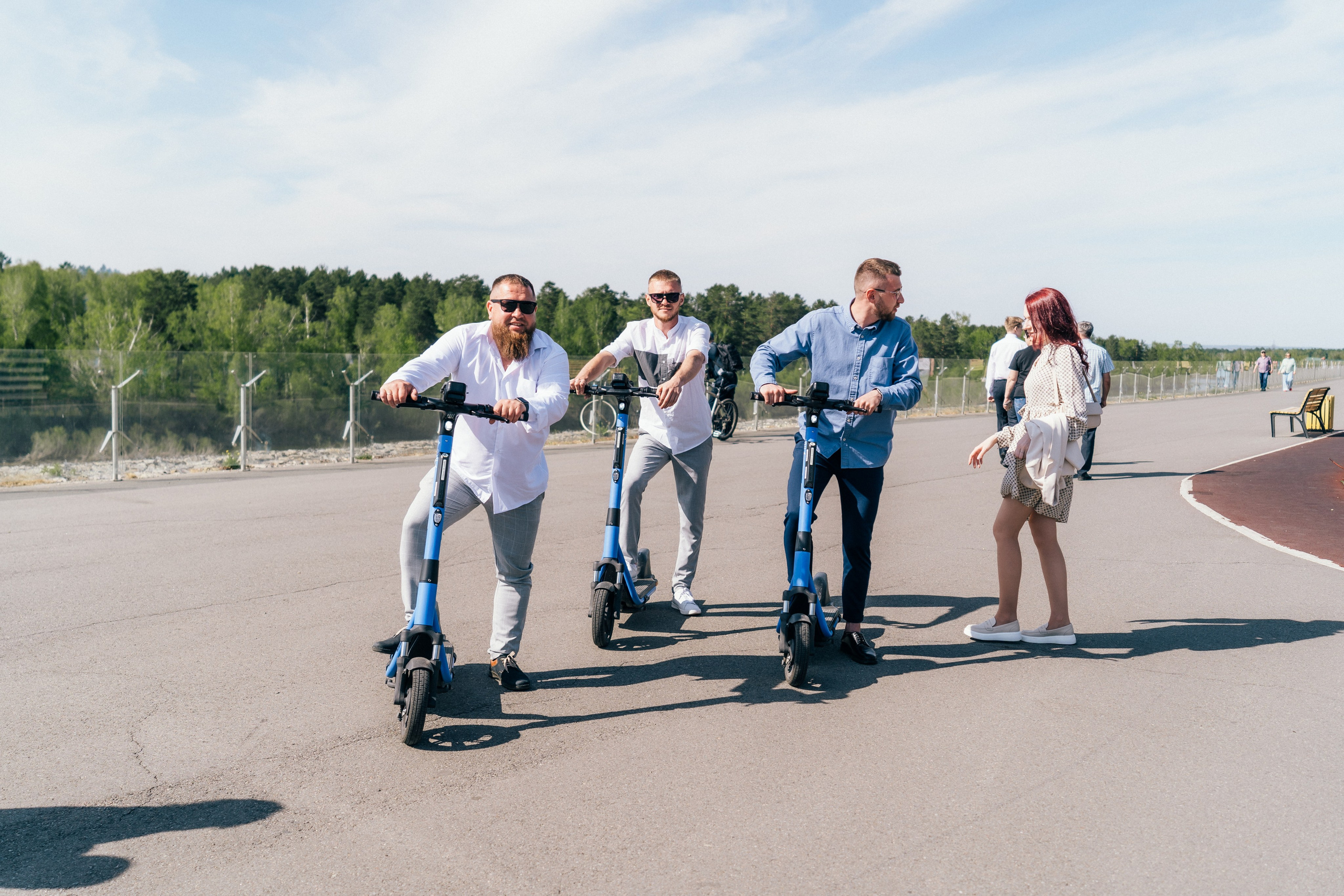 Красный кабриолет. Фотограф Ангарск Иркутск Ксения Король
