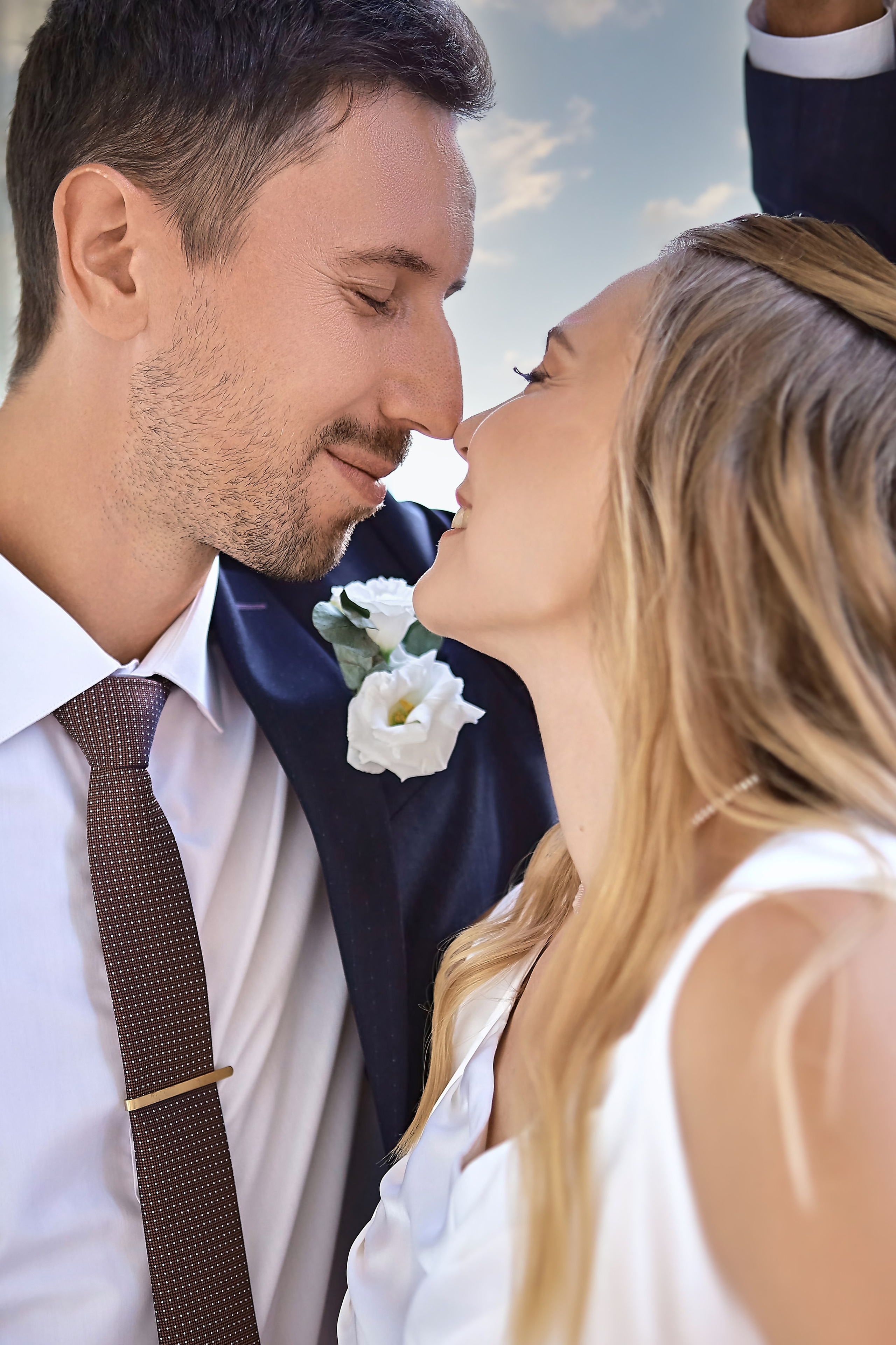 Свадебная фотосессия Евгения и Дарьи в Екатериненском загсе. Семейный и свадебный фотограф в Краснодаре Михеева Светлана