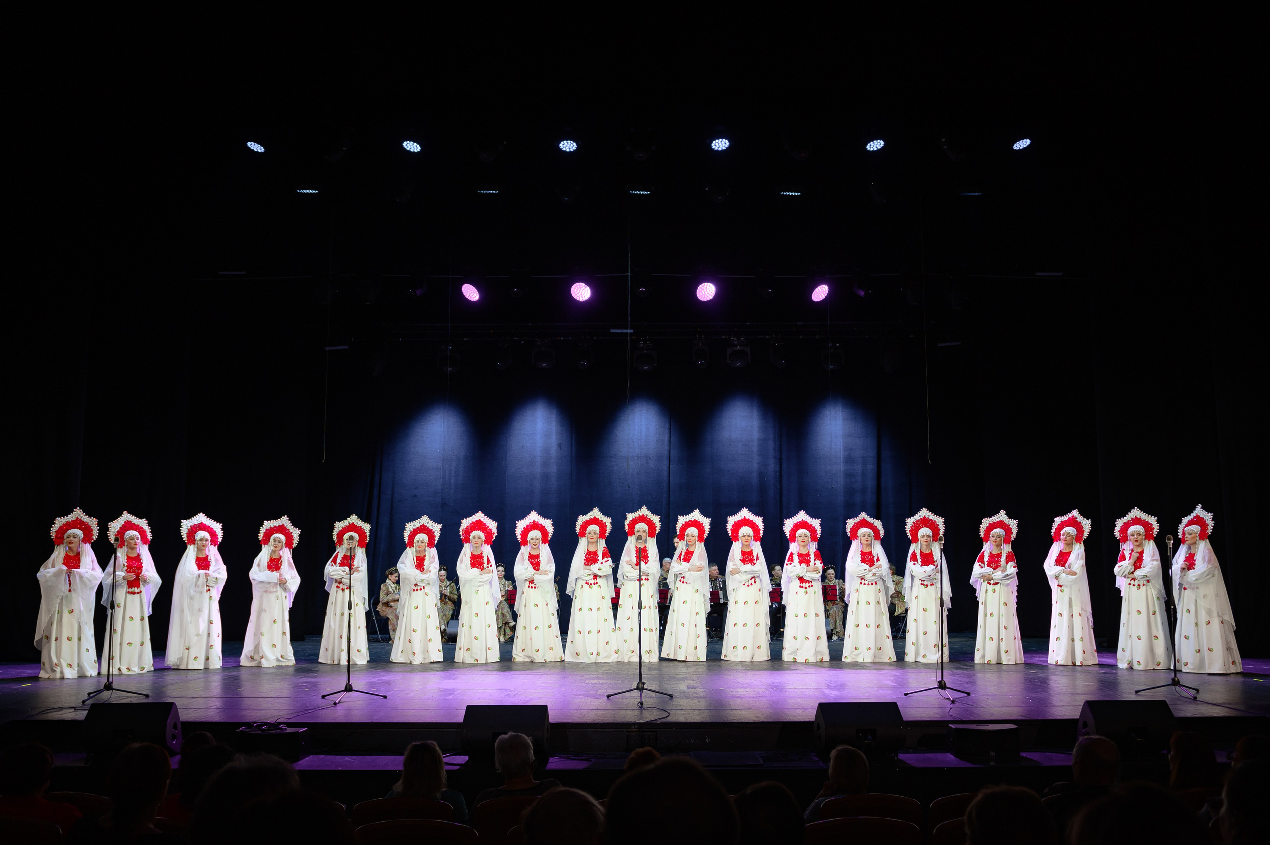 Сибирский русский народный хор. РЕПОРТАЖНЫЙ И БИЗНЕС ФОТОГРАФ В МОСКВЕ, ЕГОР НИКОЛАЕВ