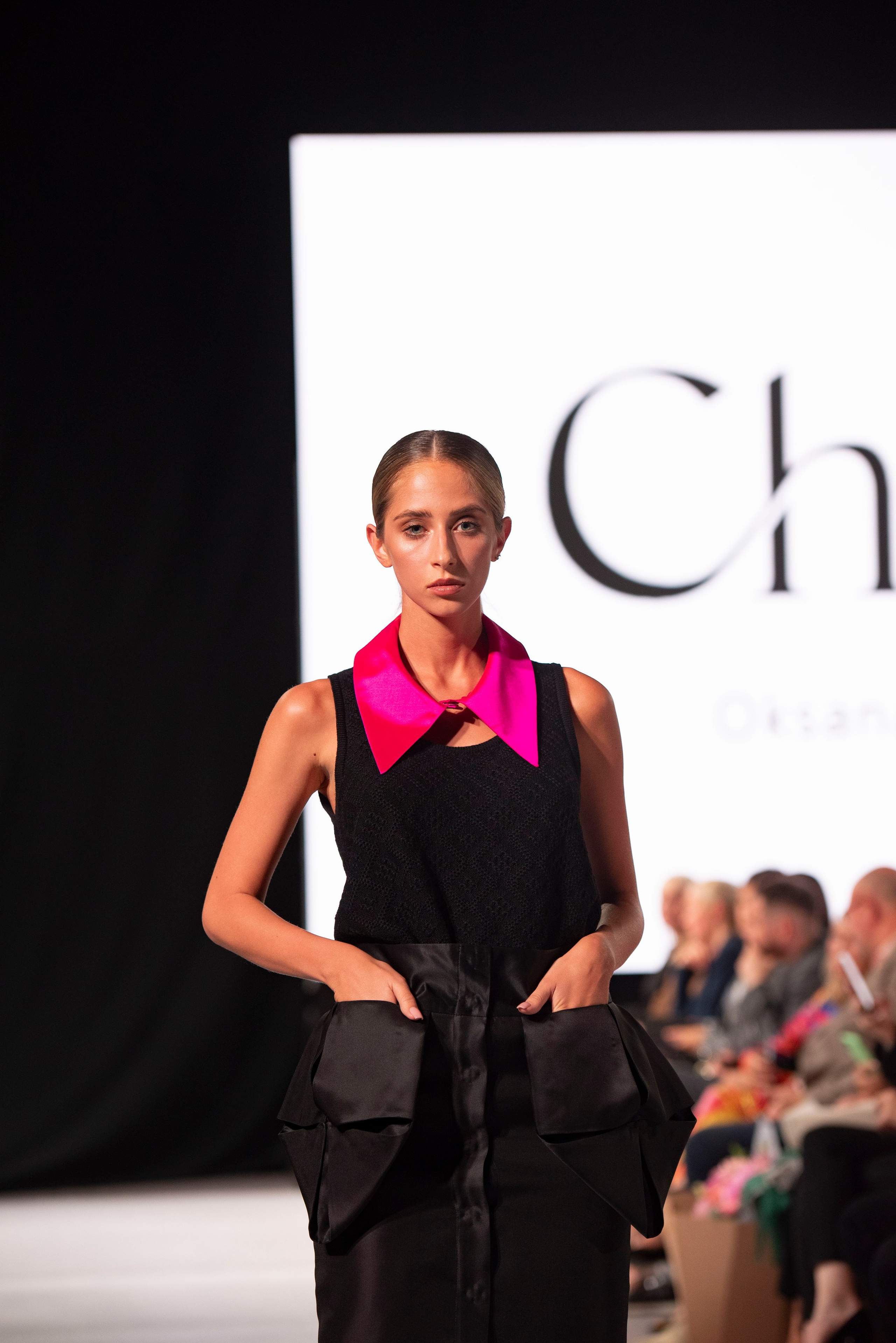 Фотограф на модельный показ. Свадебный, семейный, фэшн фотограф, школьный фотограф в Сочи