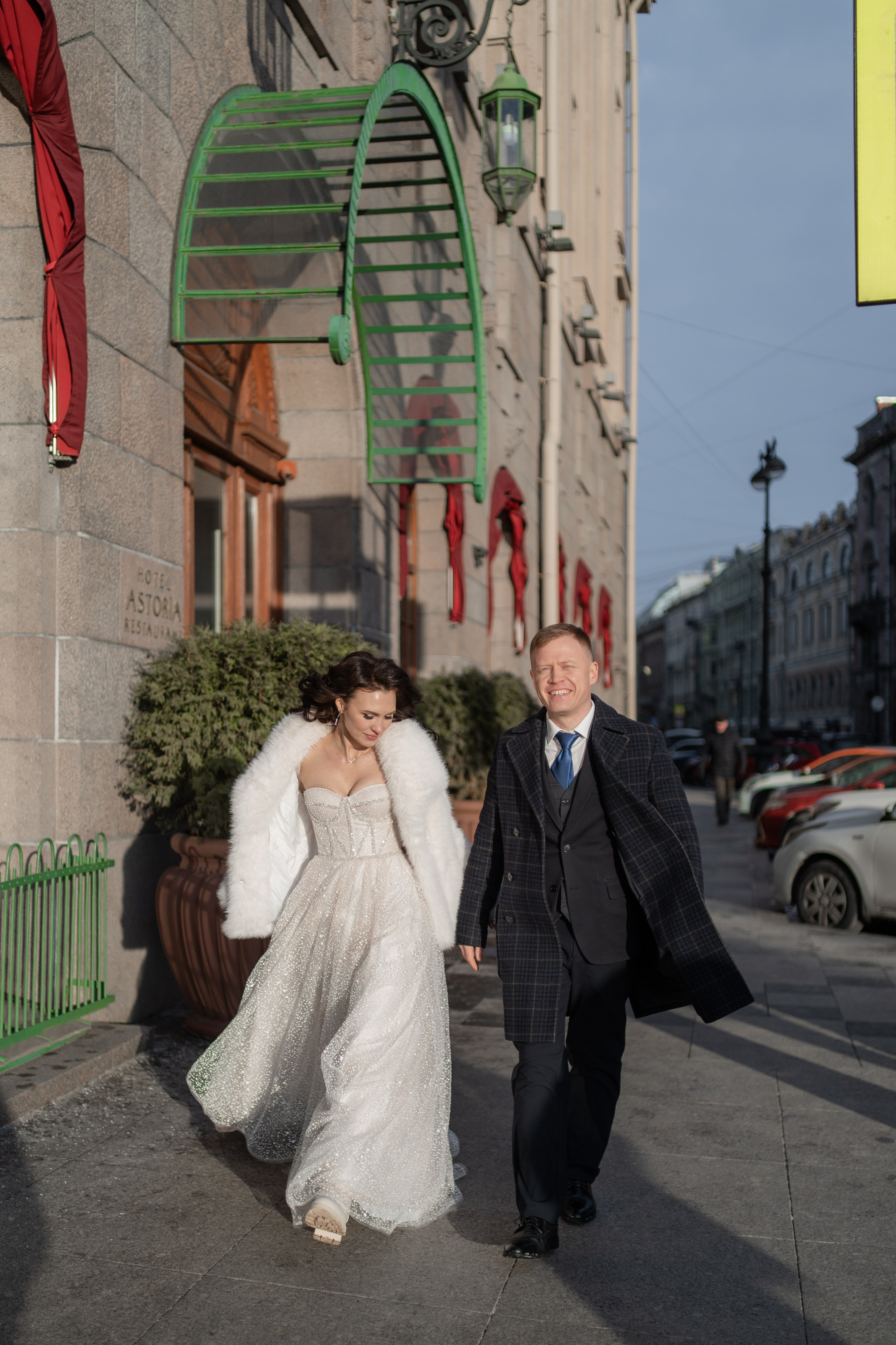 Свадебная съемка зимой в Санкт-Петербурге. Свадебный фотограф Александр Невский в Санкт-Петербурге