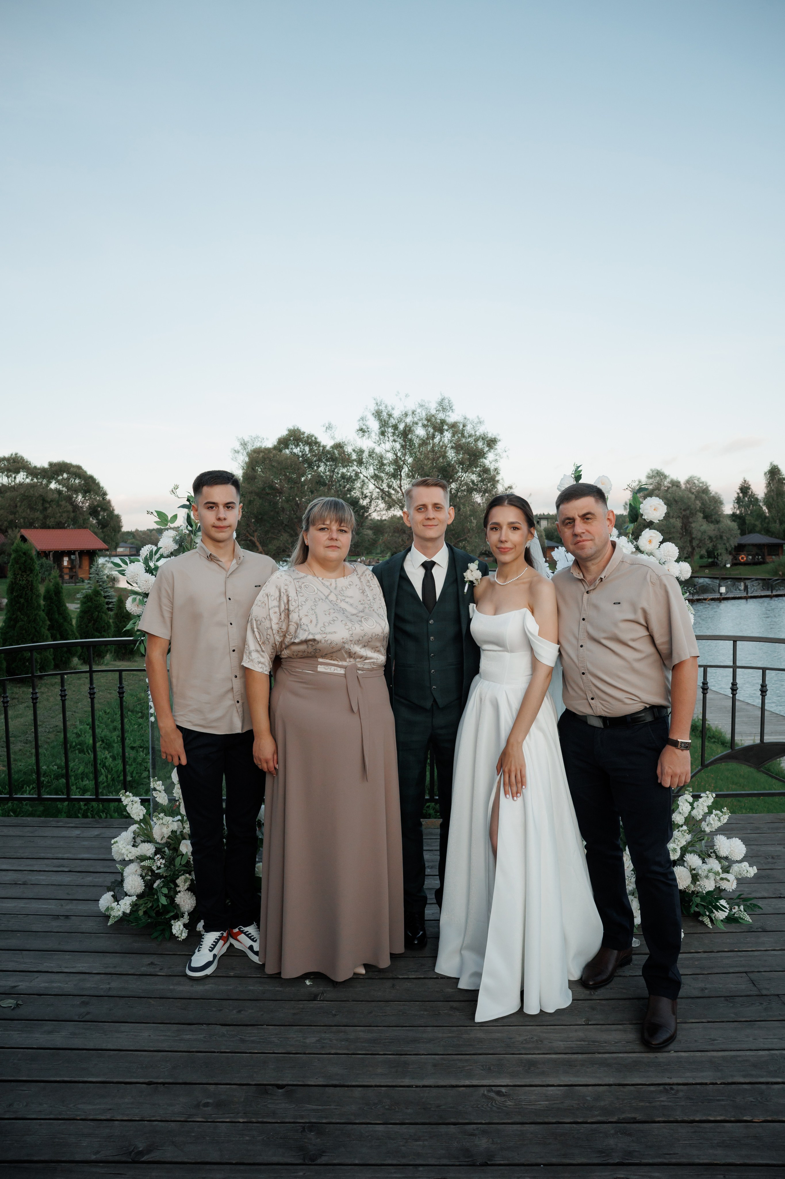 Регистрация в отеле Fish Point, ЗАГС Бутово, прогулка в Остафьево. Свадебный и репортажный фотограф (Москва, Королев и другие)