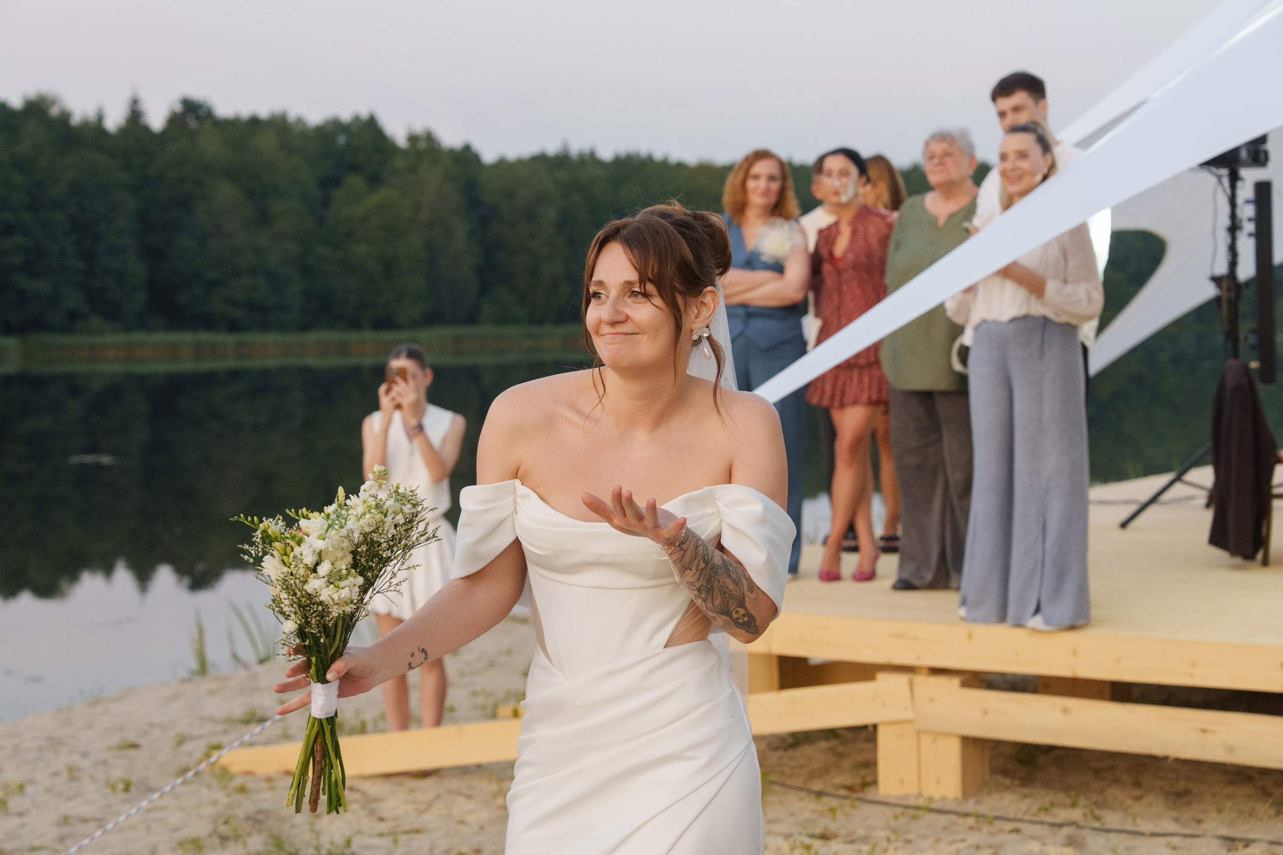 Михаил и Ольга (банкетная часть г. Брянск). Свадебный и репортажный фотограф Элина Козырьянова