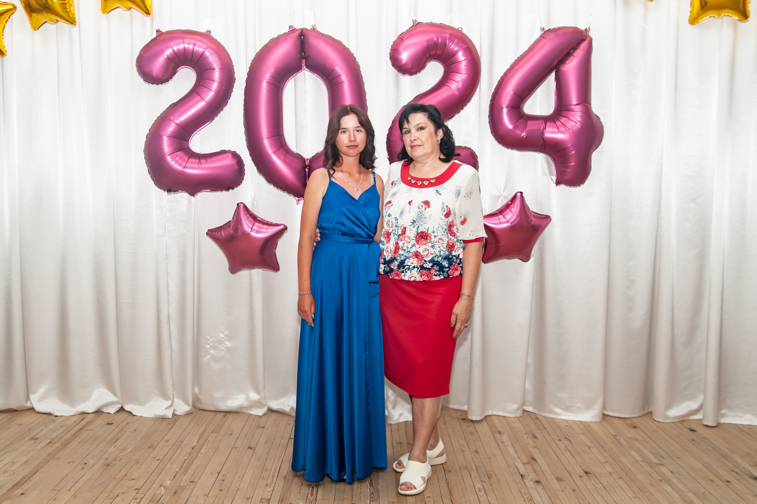 Выпускной МАОУ СОШ № 17 им. Эдуарда Есаяна. Свадебный и семейный фотограф Денис Лукьянов в Краснодаре, Краснодарском крае и Республике Крым