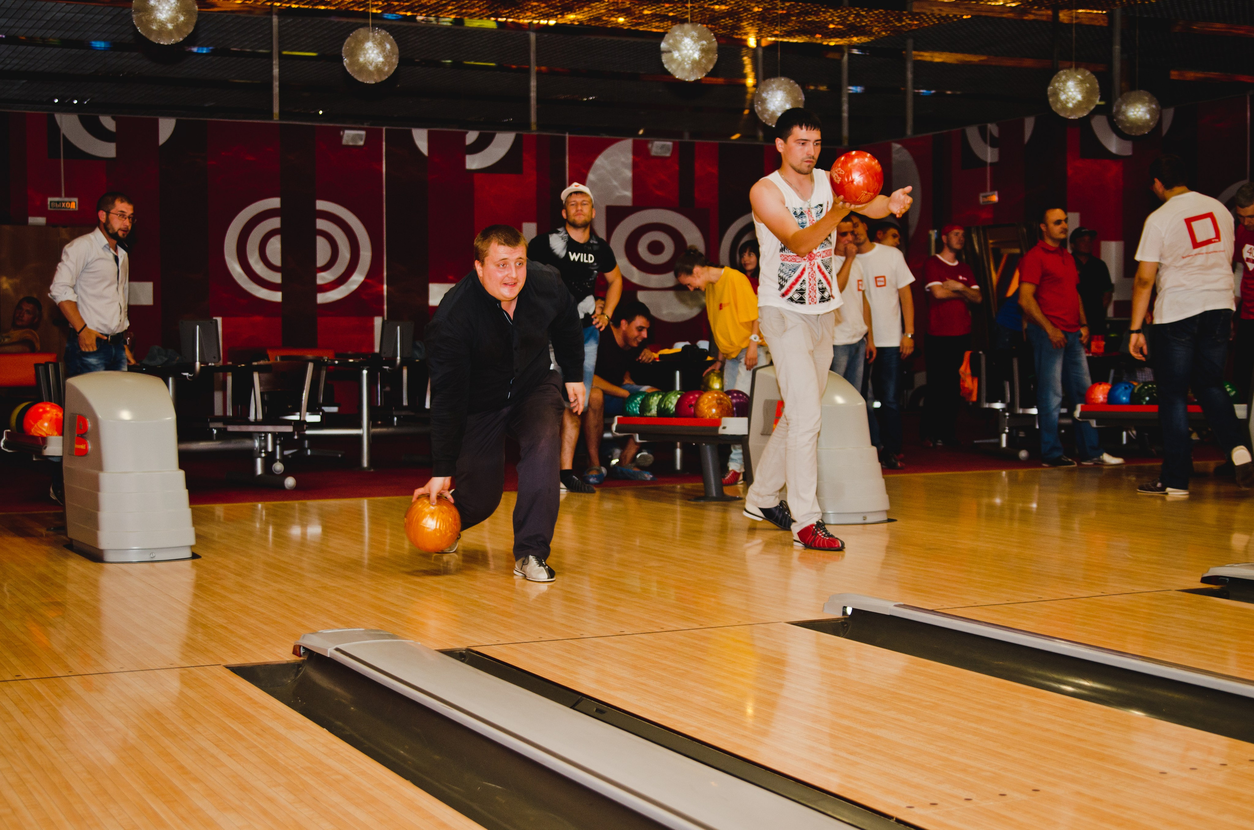 Копоратив.МТС-Теле2-Ростелеком.Боулинг. Свадебный и семейный фотограф Денис Лукьянов в Краснодаре, Краснодарском крае и Республике Крым