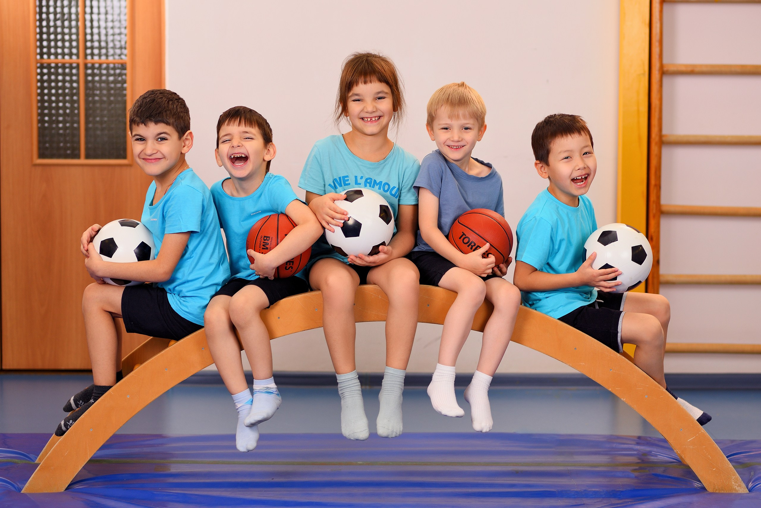 Съемка детей в детском саду для выпускных альбомов. Фотограф в детский сад и школу | Выпускные альбомы | МОСКВА | РЕУТОВ