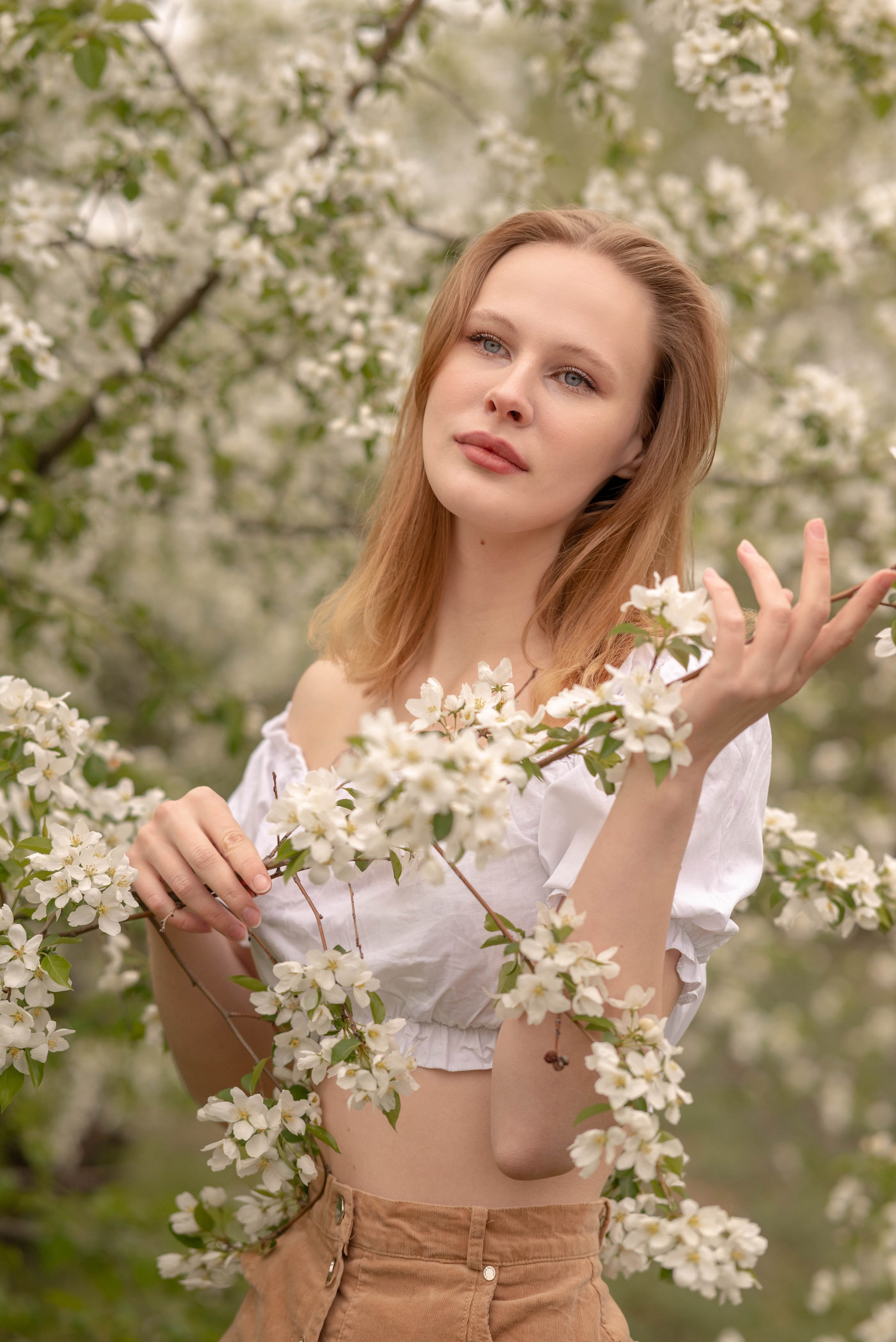 Фотосессия «Весеннее обновление»: цветущие локации Абакана и Минусинска. Семейный и свадебный фотограф в Абакане Юлия Су