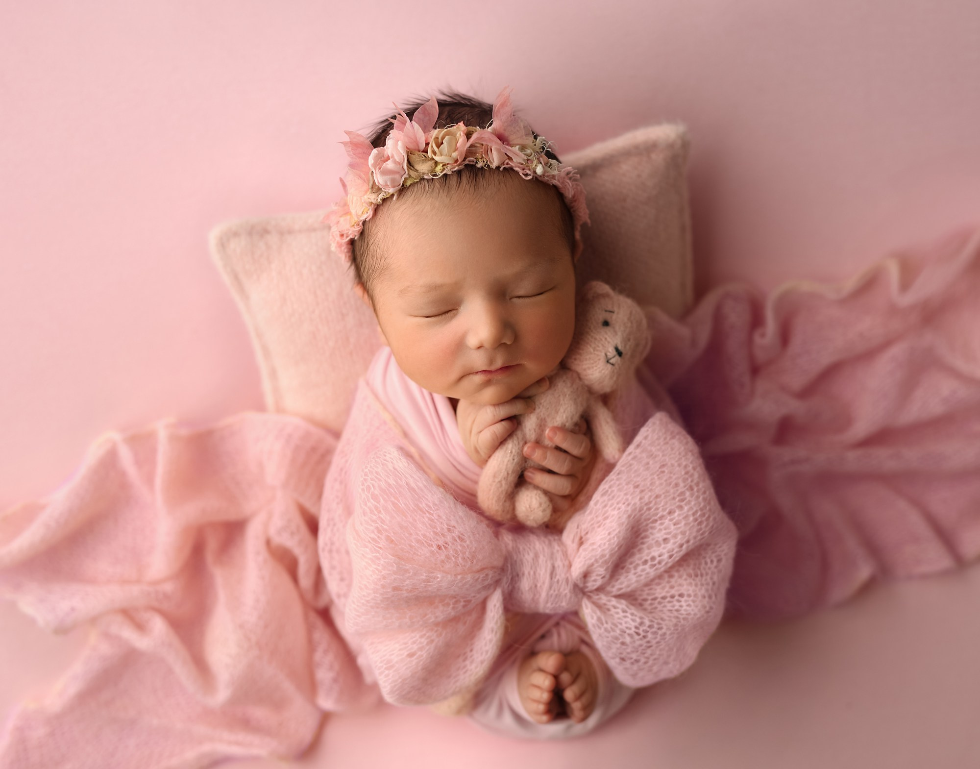 Newborn. Фотограф новорождённых в Казани Нейля Гильмутдинова ньюборн