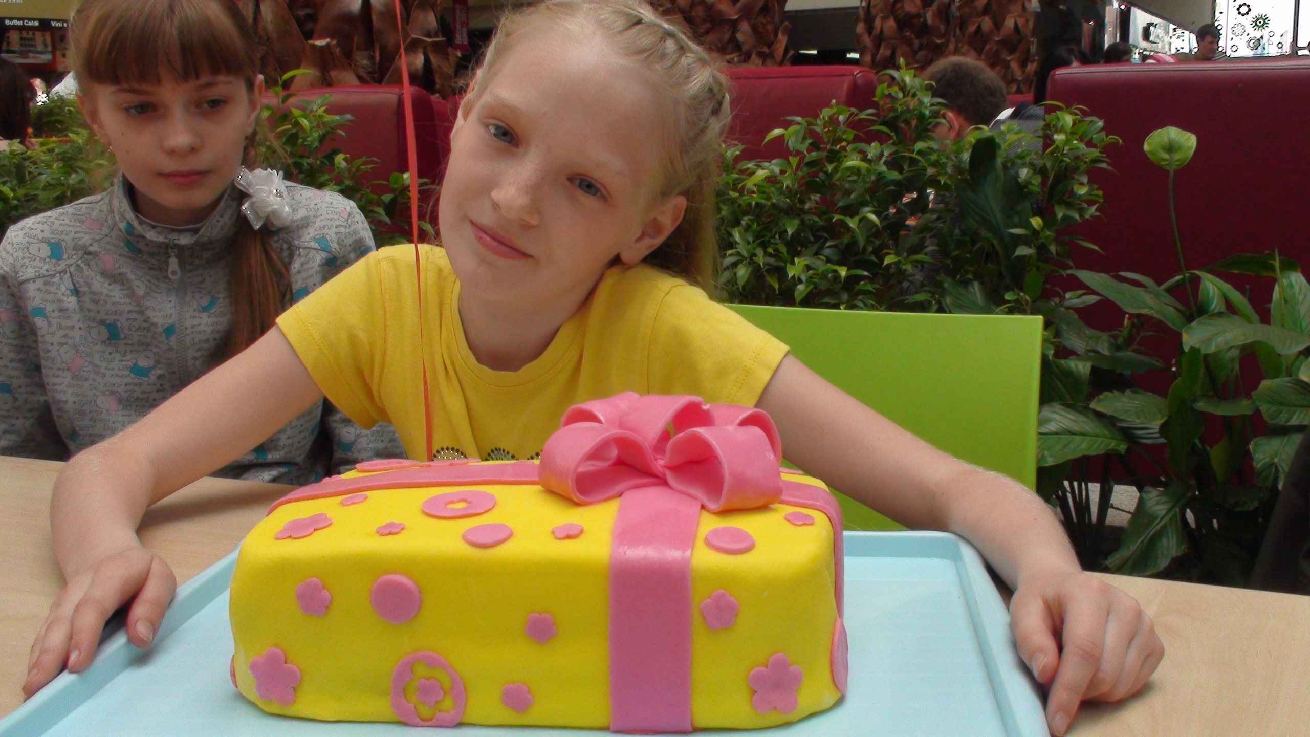 Оля ДР 12 лет Боулинг 27.05.2012. Семейный, Свадебный фотограф СПБ Питер— Романова Екатерина