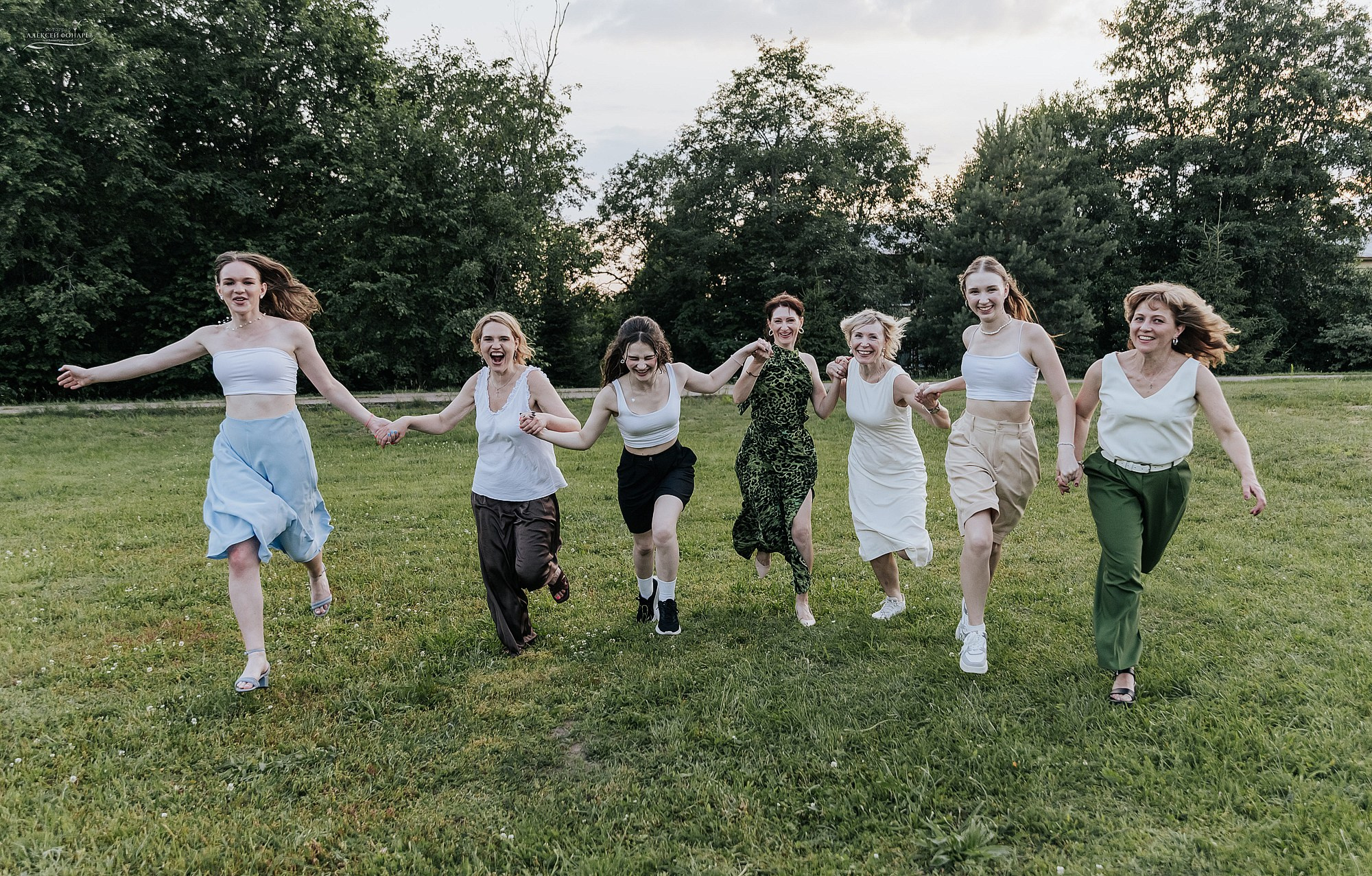 Школьный фотограф в Дубне Талдоме Кимрах. Свадебный фотограф в Дубне Алексей Фонарёв