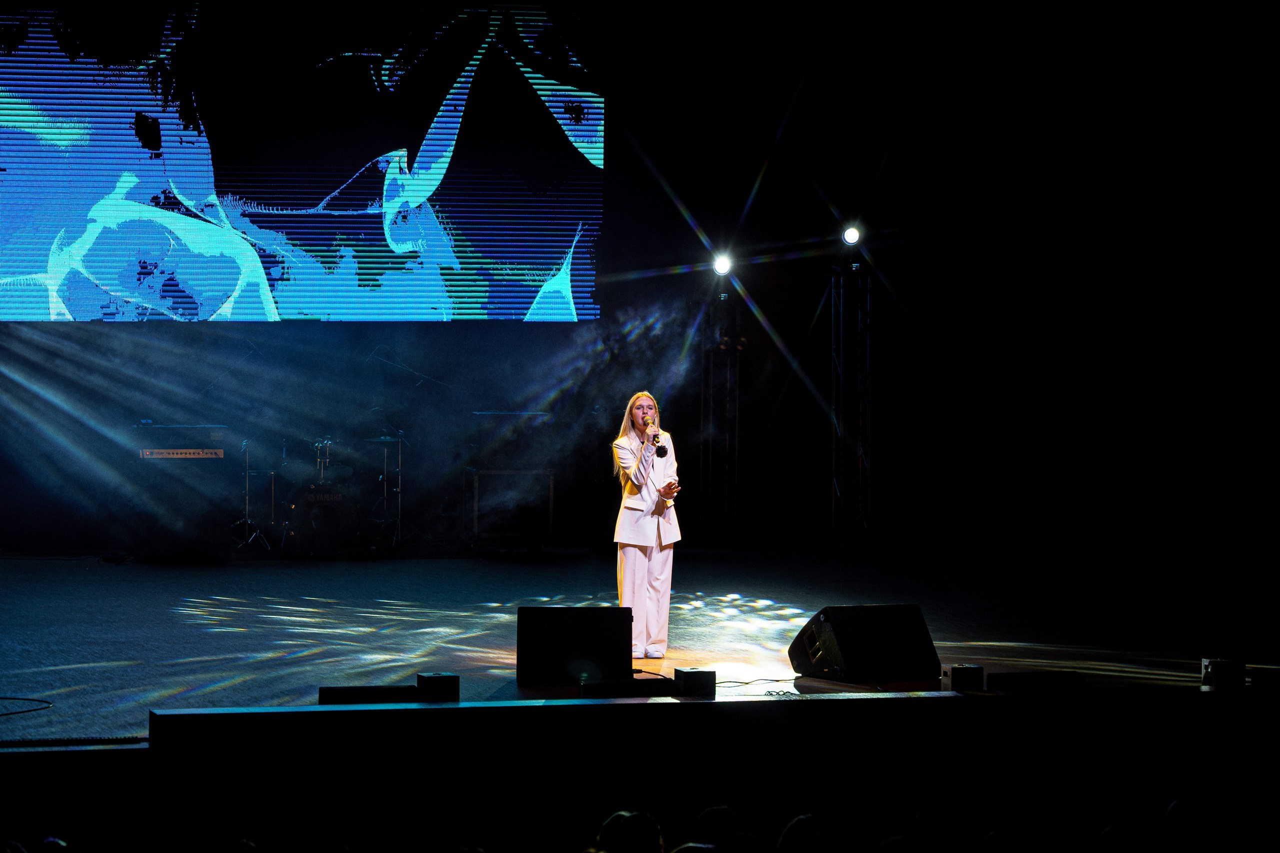 X Всероссийский фестиваль-конкурс эстрадного искусства «Поверь в мечту!». Портретный и репортажный фотограф в Воронеже: Анастасия Пузикова