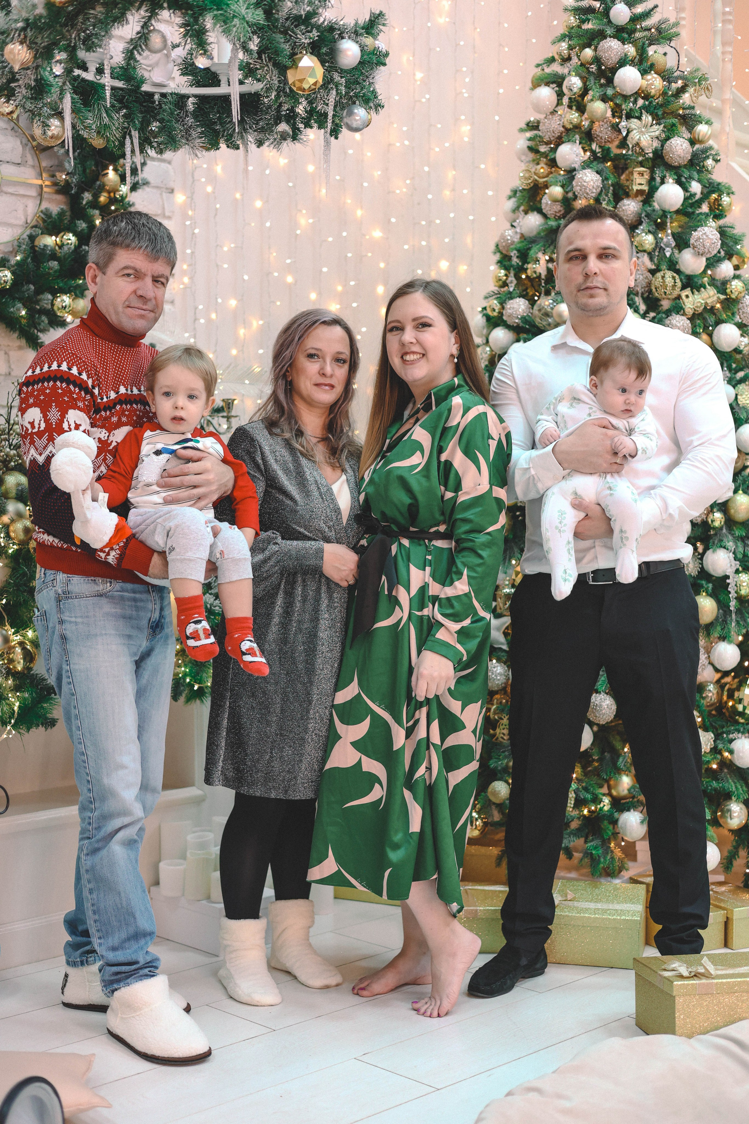 Новогодняя история «Яна и ее семья». Фотограф в Москве Анастасия Калинина