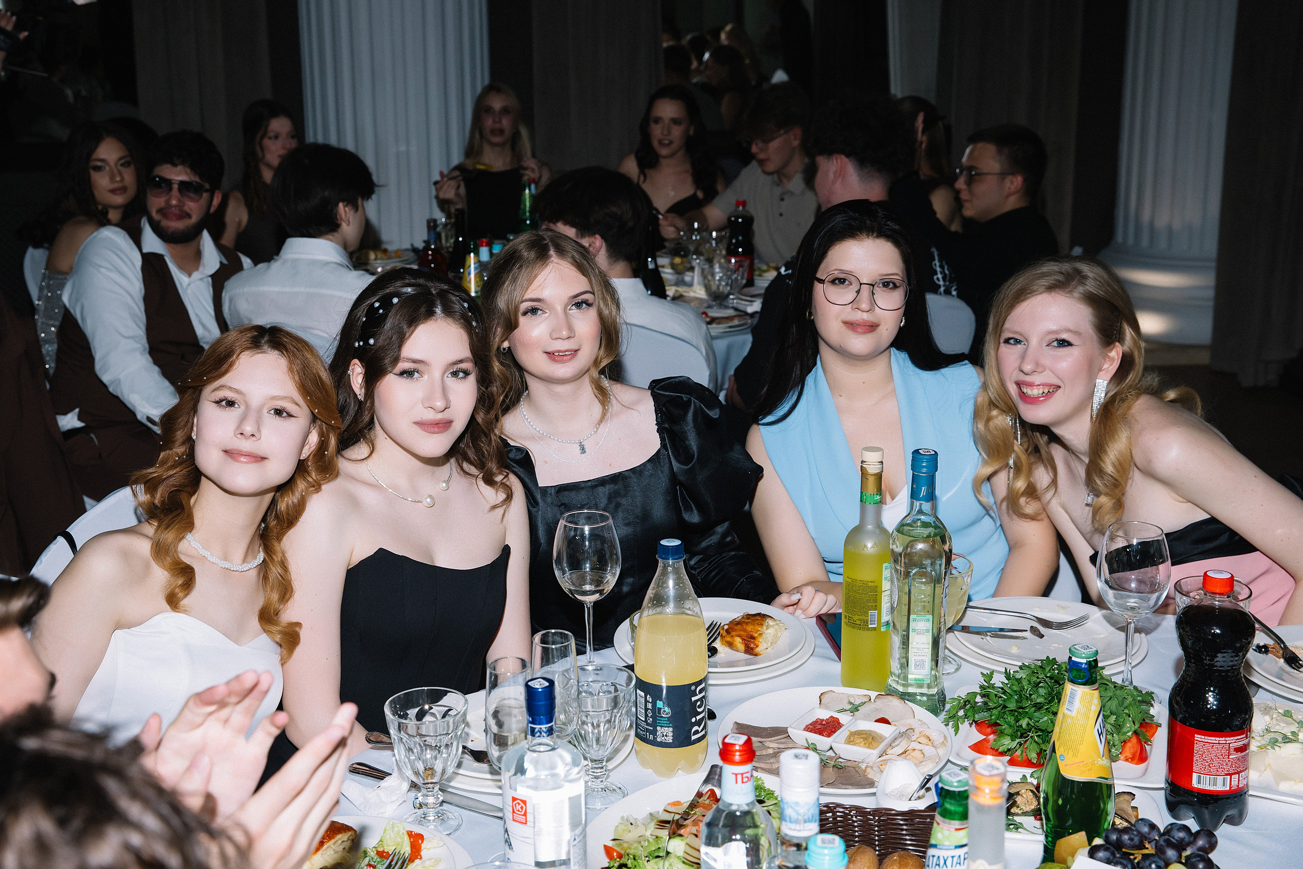 11 класс Гимназия 82. Фотограф и Видеограф в Краснодаре Юлия Солодченко