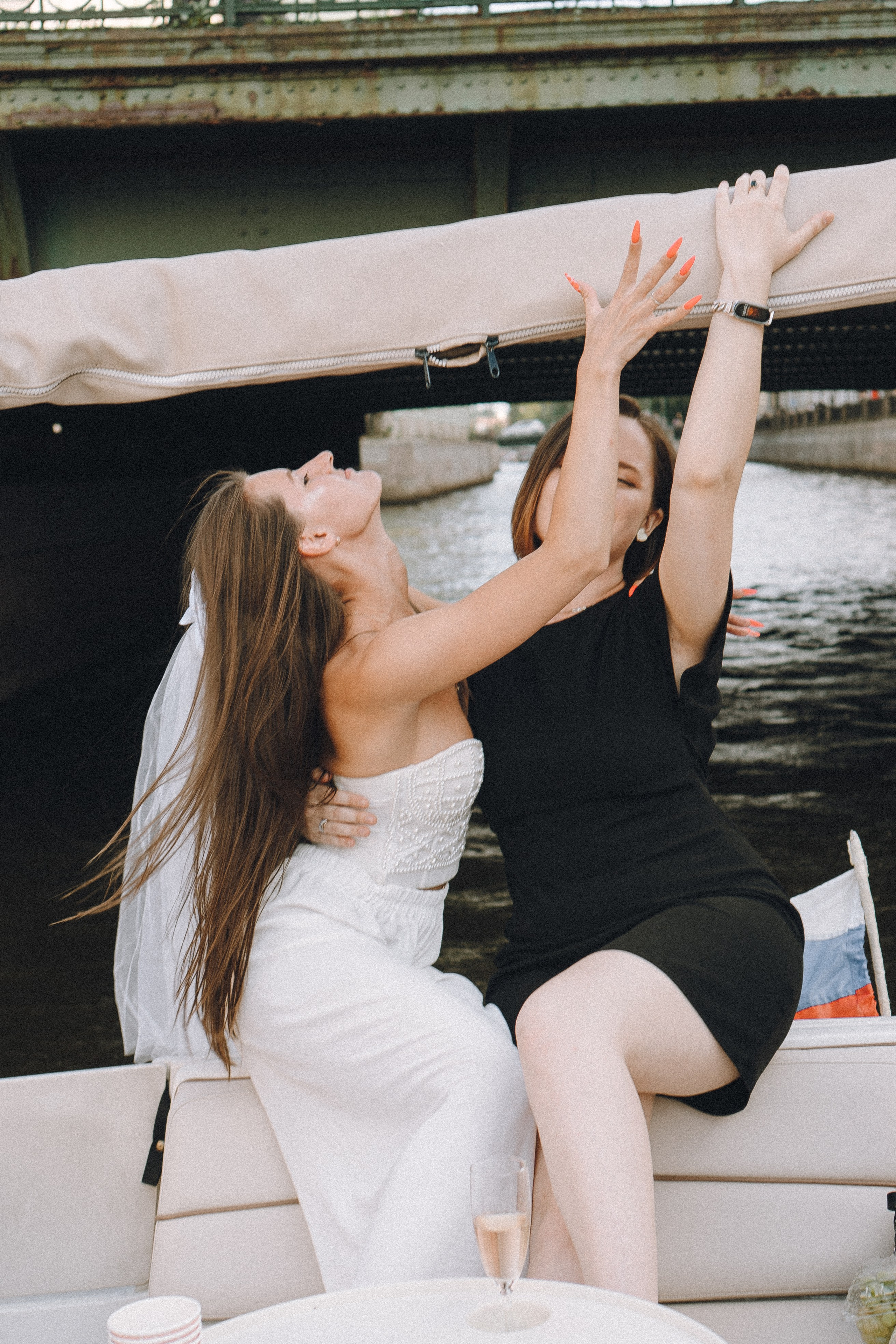 ДЕВИЧНИК НА КАТЕРЕ. Профессиональный фотограф, Санкт-Петербург — Виктория Богомолова