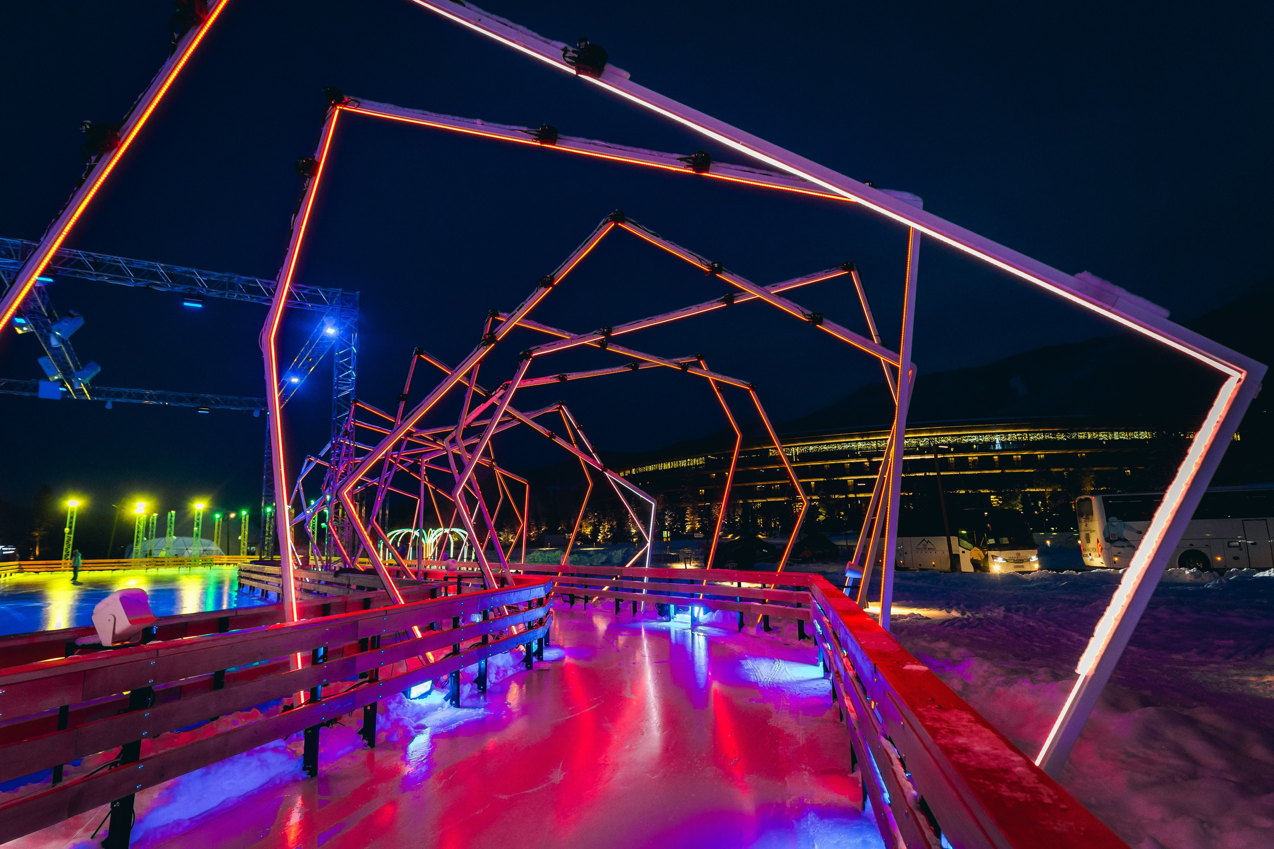 Масштабные сцены и мультимедия. Репортажный и коммерческий фотограф Алексей Рюмин