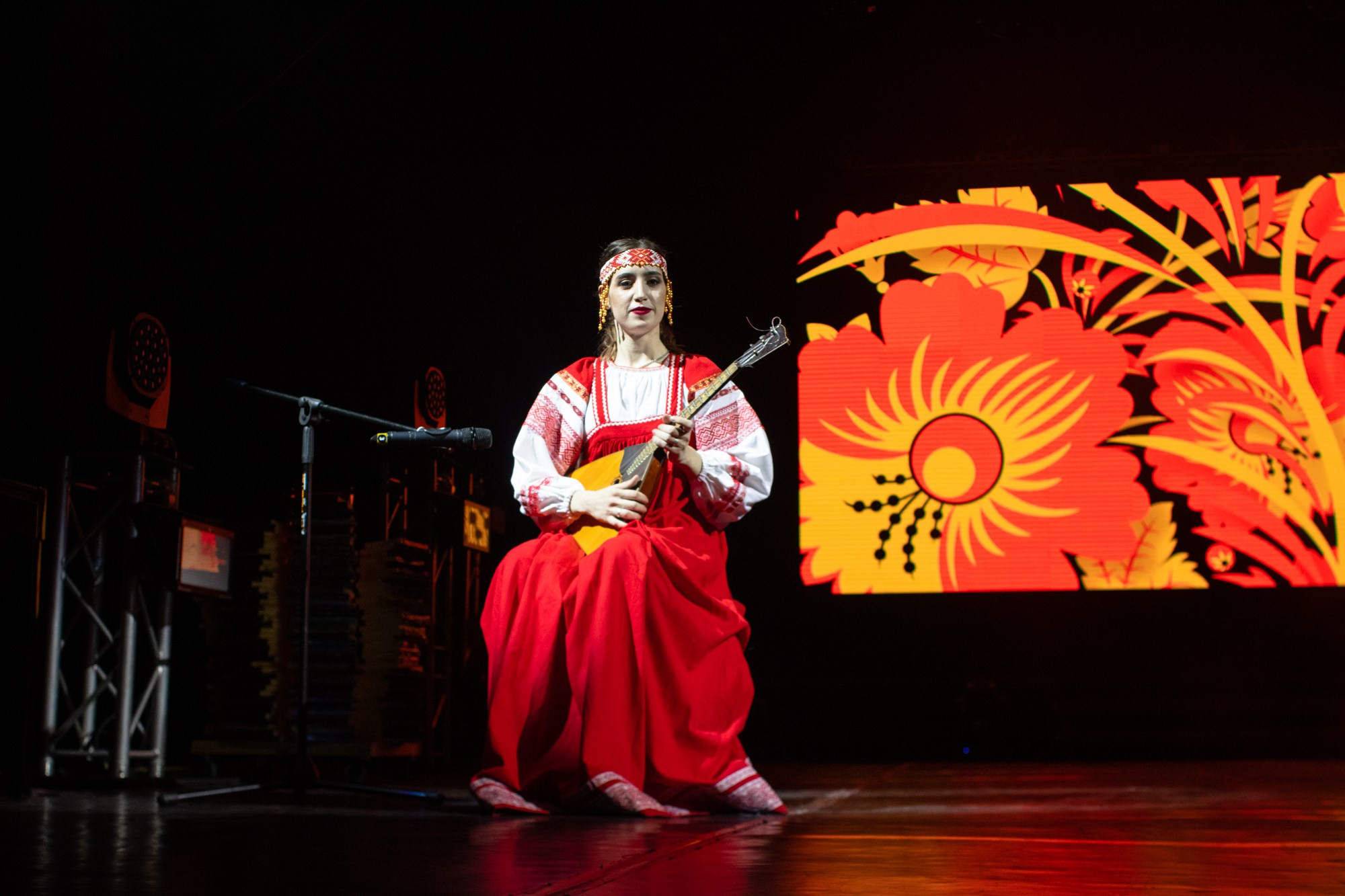 Конкурс красоты Мисс КубГУ 2021. Репортажный, промышленный и маркетплейс-фотограф Дмитрий Чернат