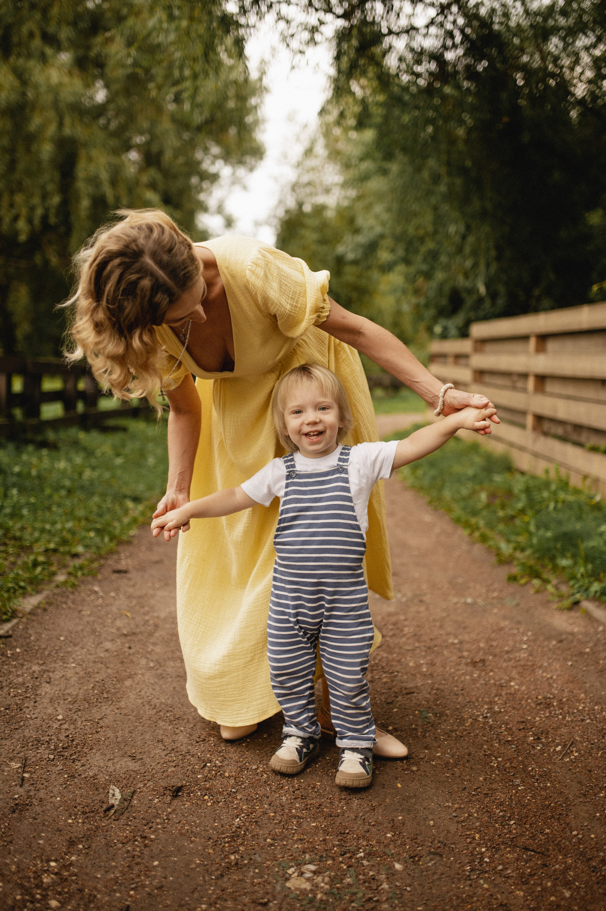 Фотосессия беременности мама и сын. Семейная фотосессия Бутово Москва фотограф Алина Морщагина