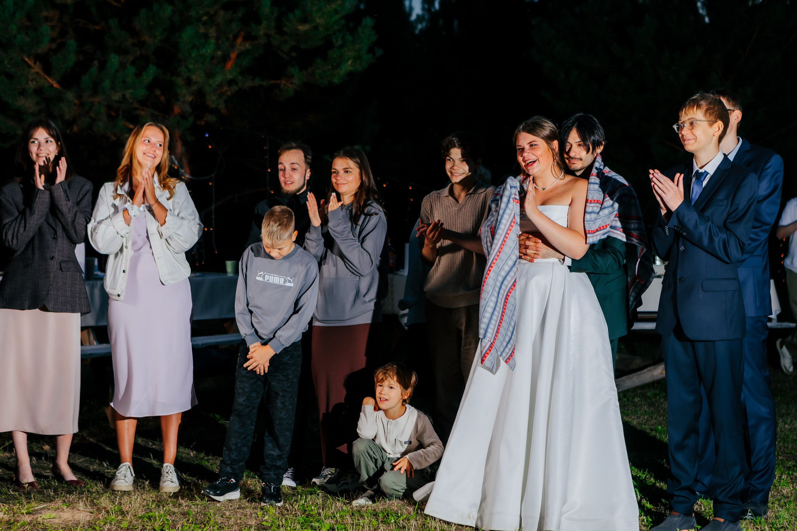Загородная свадьба в поселении «Родное». Фотограф Илья Силин