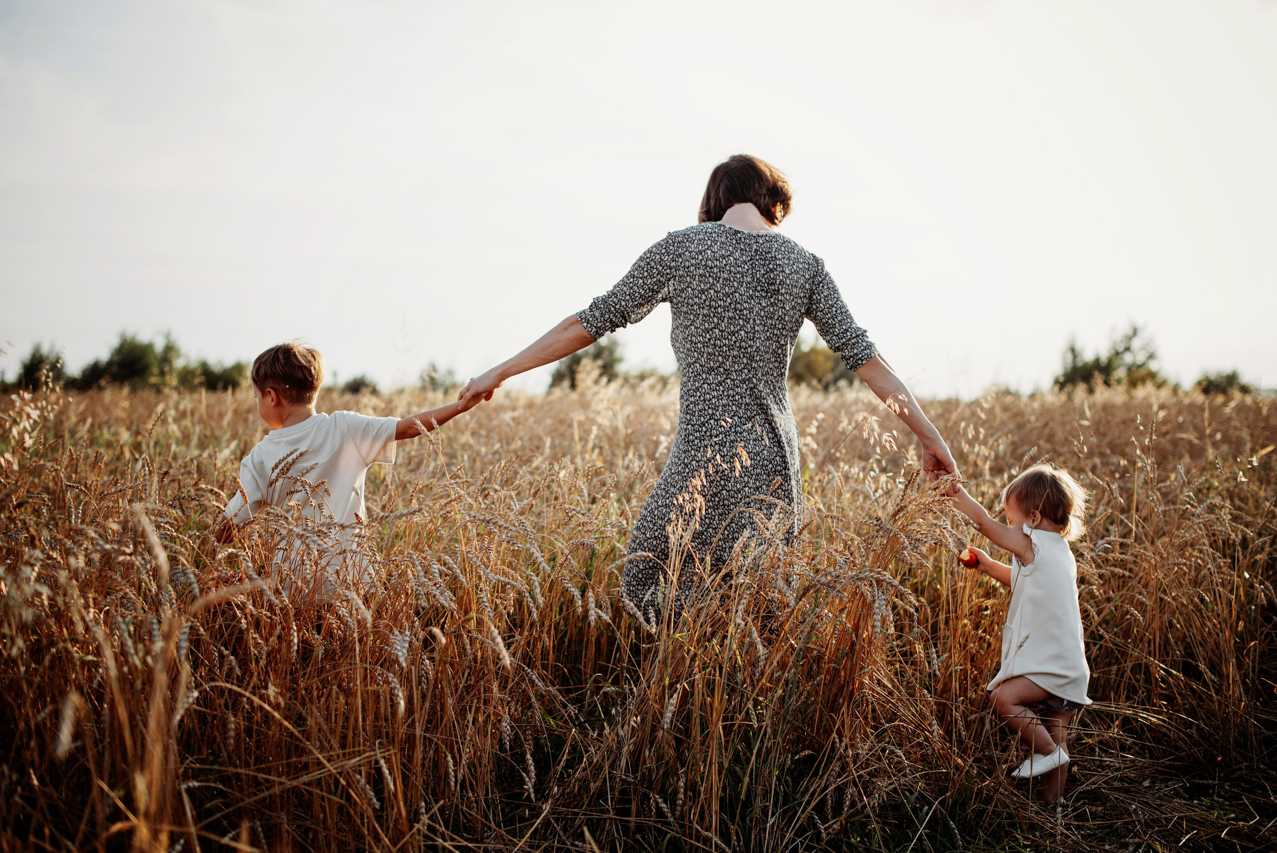 Катя и дети. Фотограф Томск Наталья Стволова