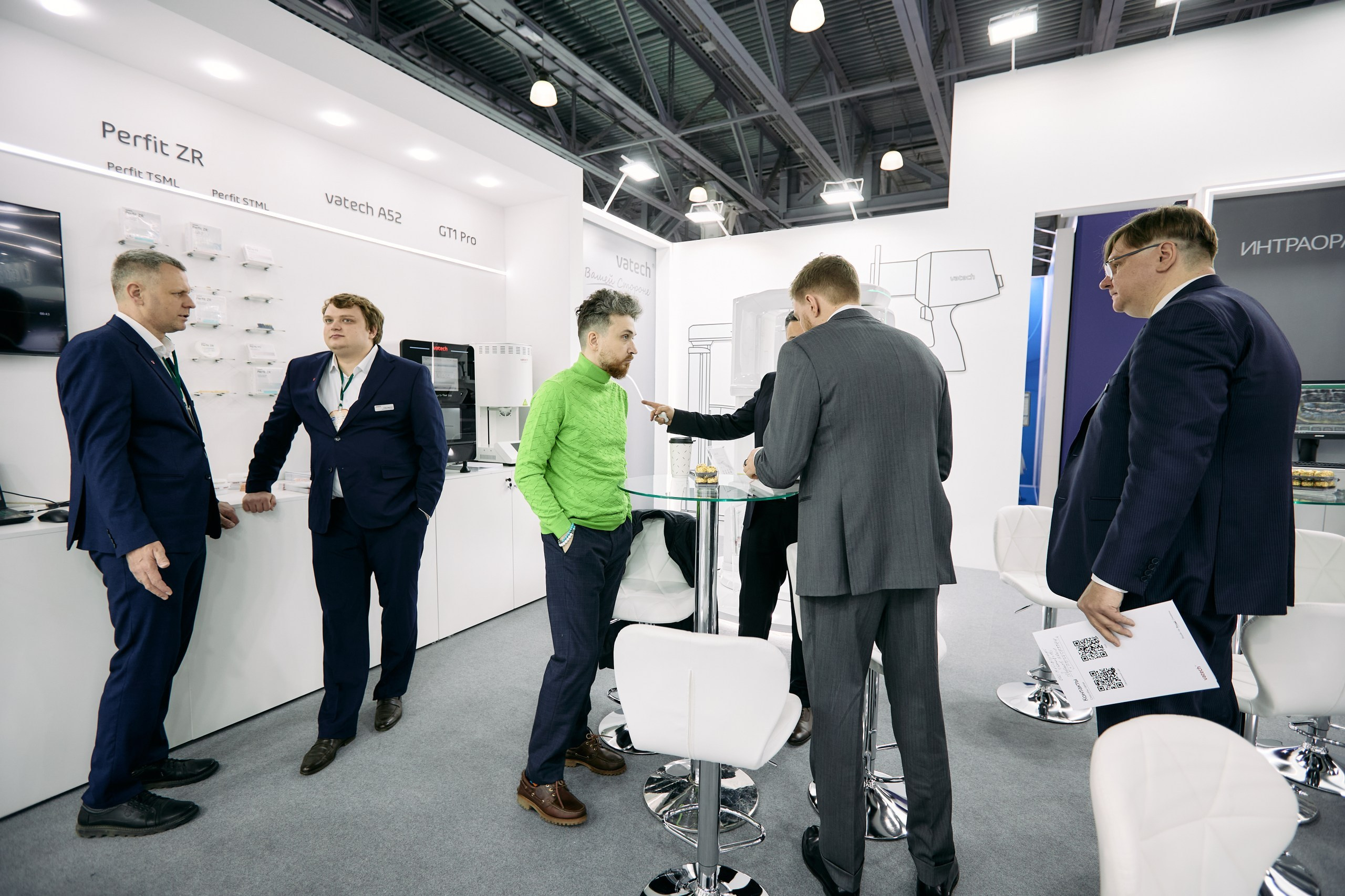 Дентал Салон 2026: Vatech. Свадебный и репортажный фотограф Дмитрий Кононенко