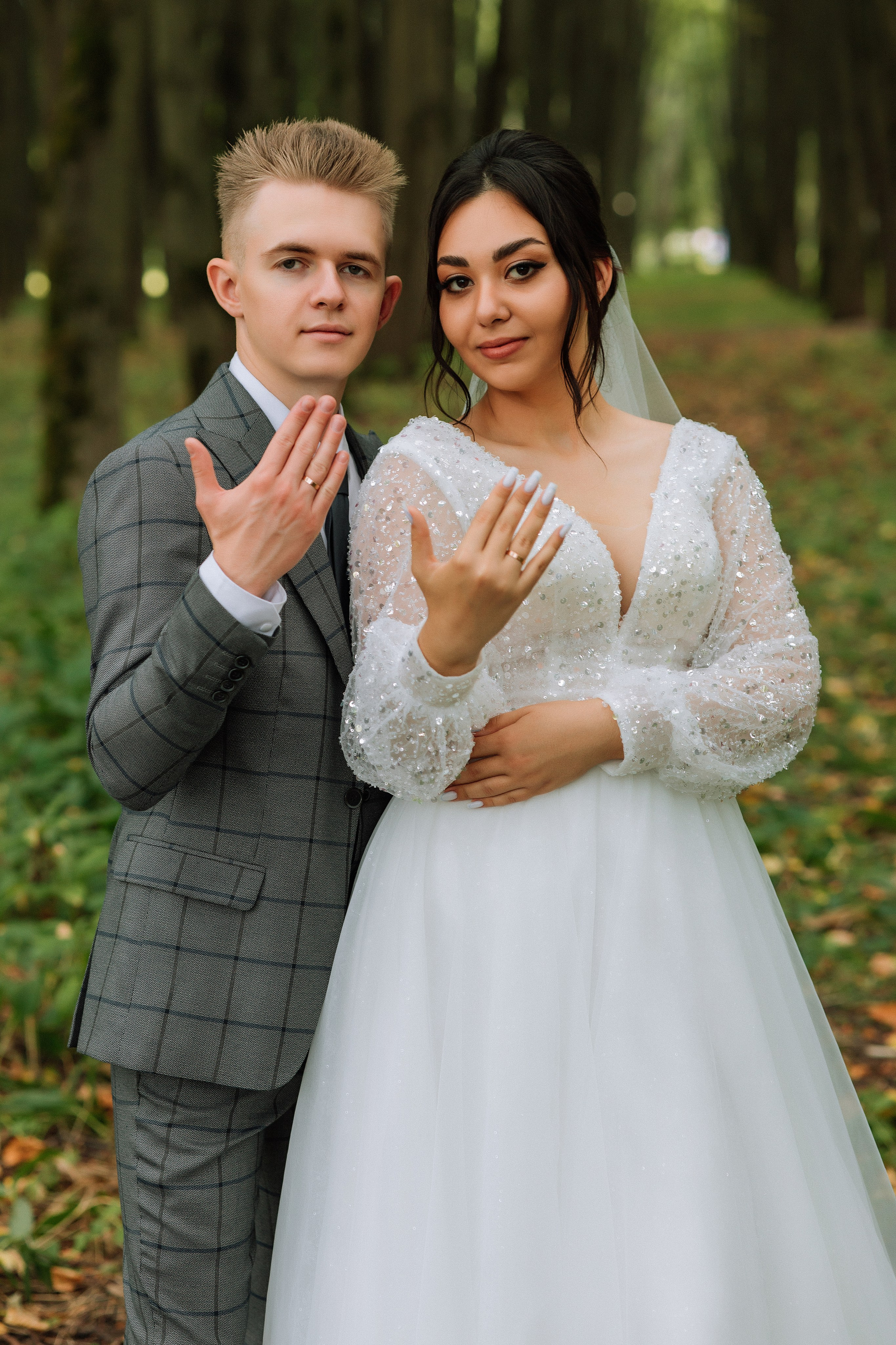 Свадебная фотосессия в Серпухове Дмитрия и Диноры. Выпускные альбомы в Серпухове