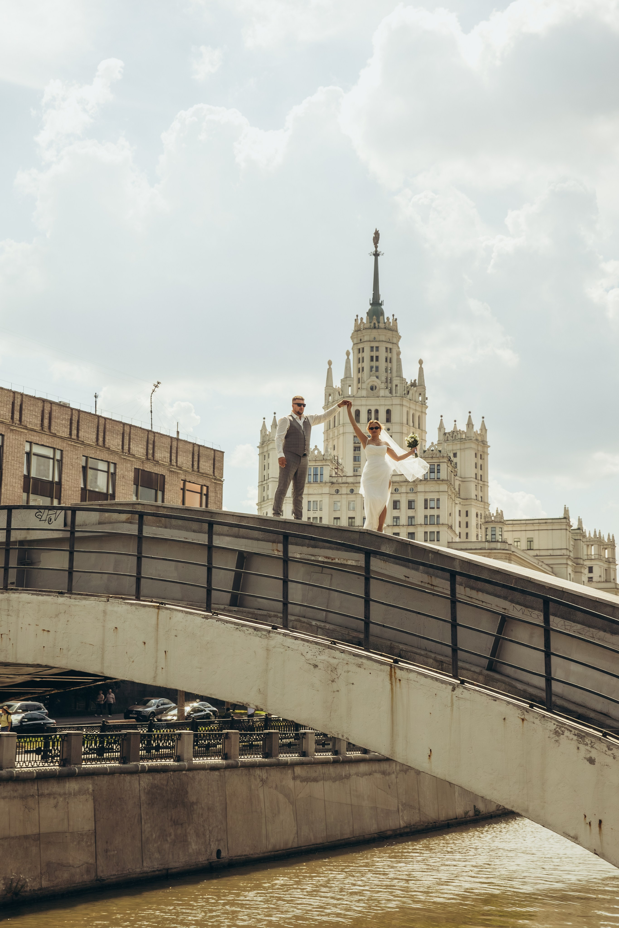 Тессинский мост свадьба. Свадебный и семейный фотограф Москва и Московская область