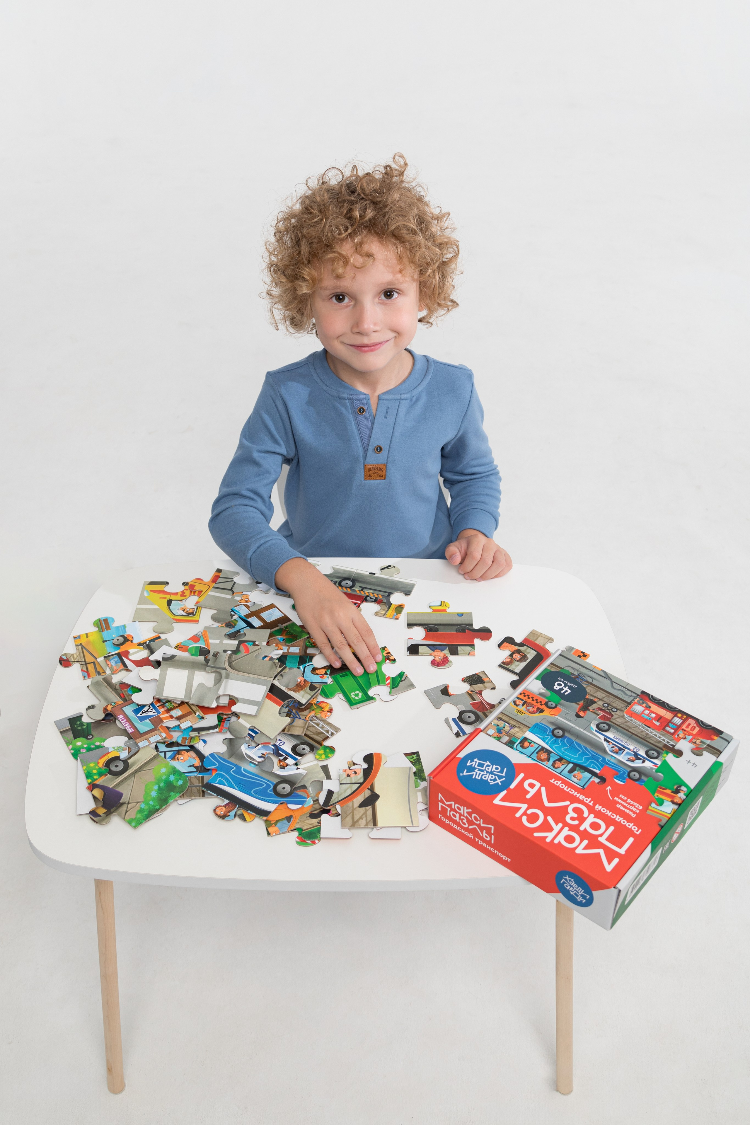 Каталожная съемка в циклораме для бренда детских товаров. Детский и контент фотограф Надя Волкова Санкт-Петербург