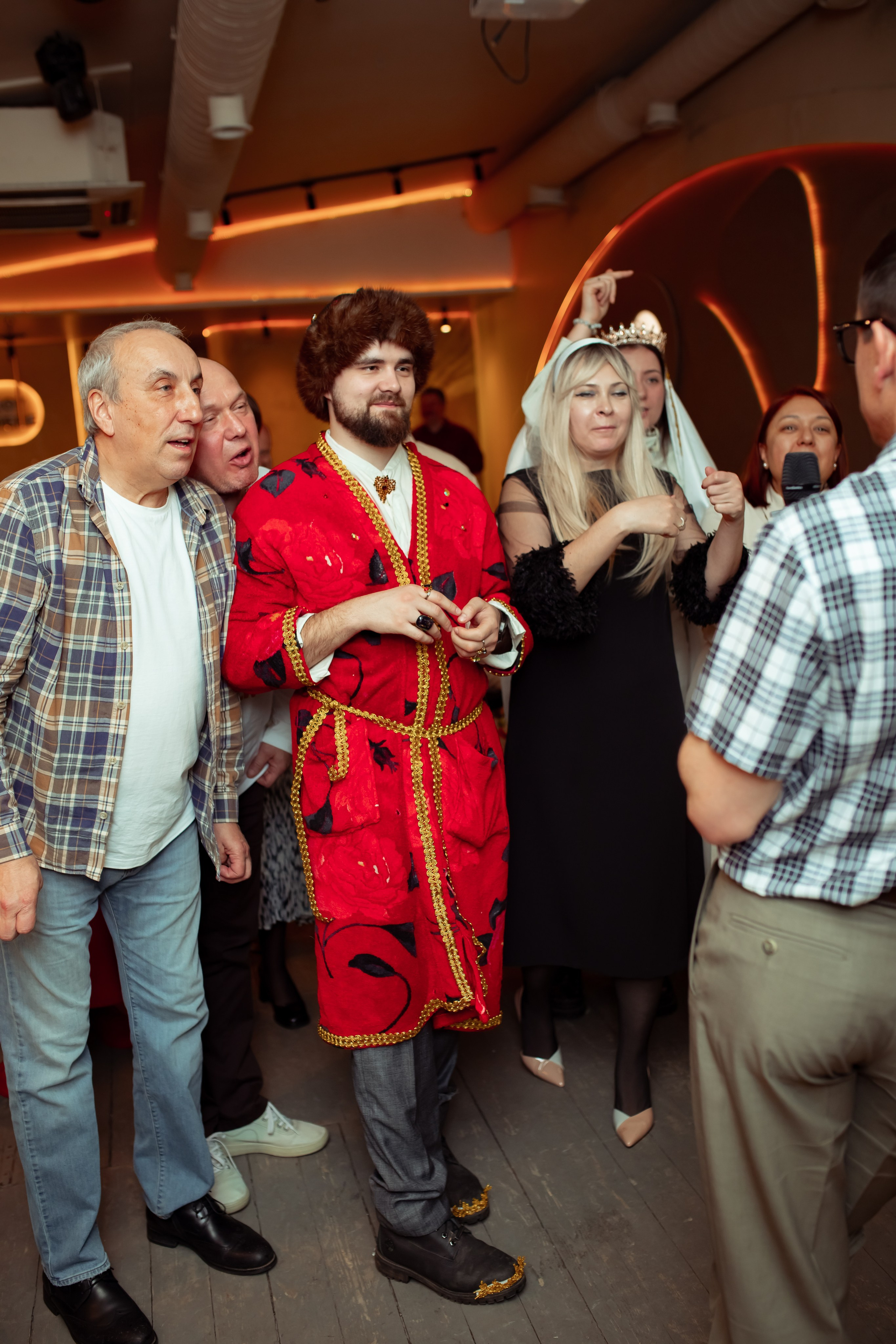 Юбилей Анны в стиле Гайдая. Семейный и детский фотограф в Москве Дорогова Екатерина