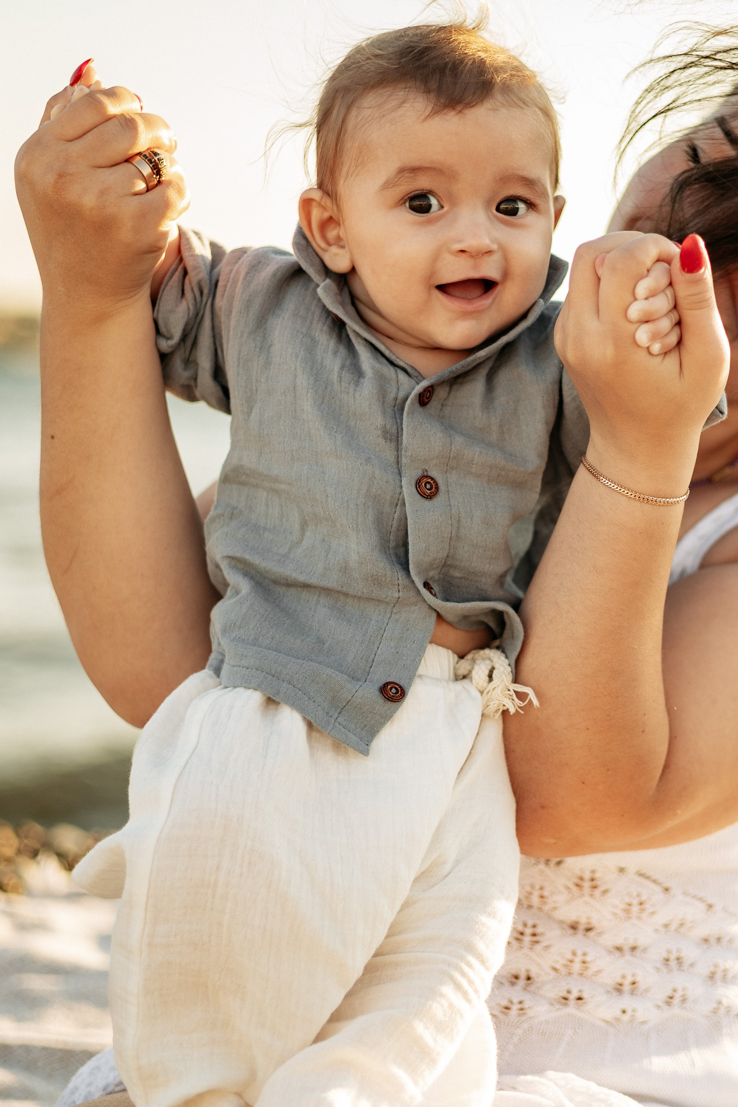 Семейная съемка в Кабардинке, на фото маленький мальчик 