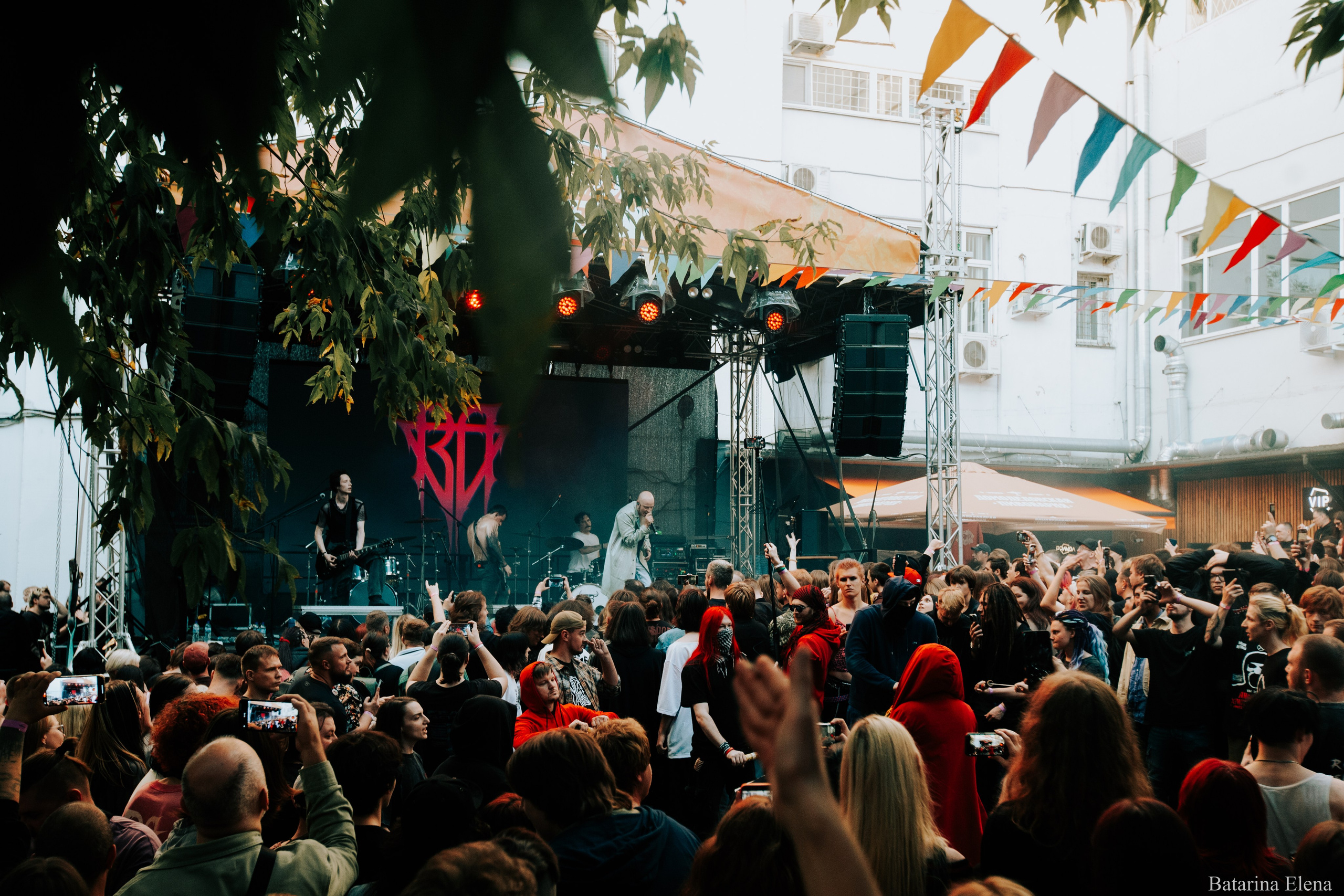Сентябрь горит. Фотограф Елена Батарина