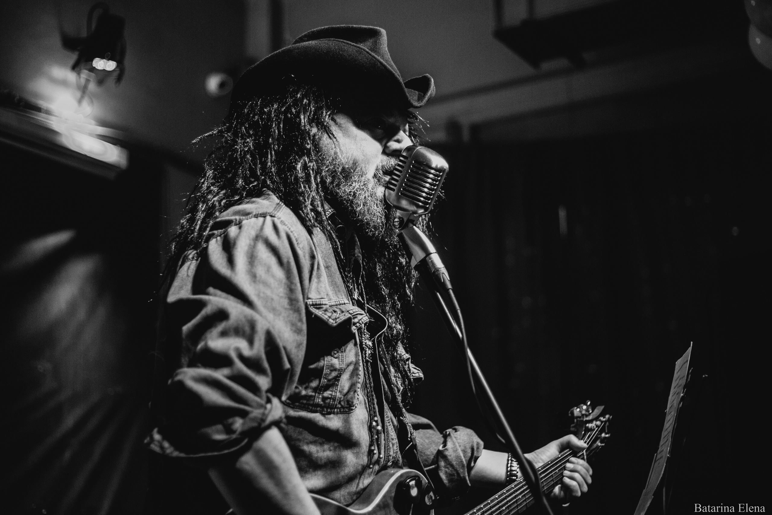 Виктор Пузо. Фотограф Елена Батарина