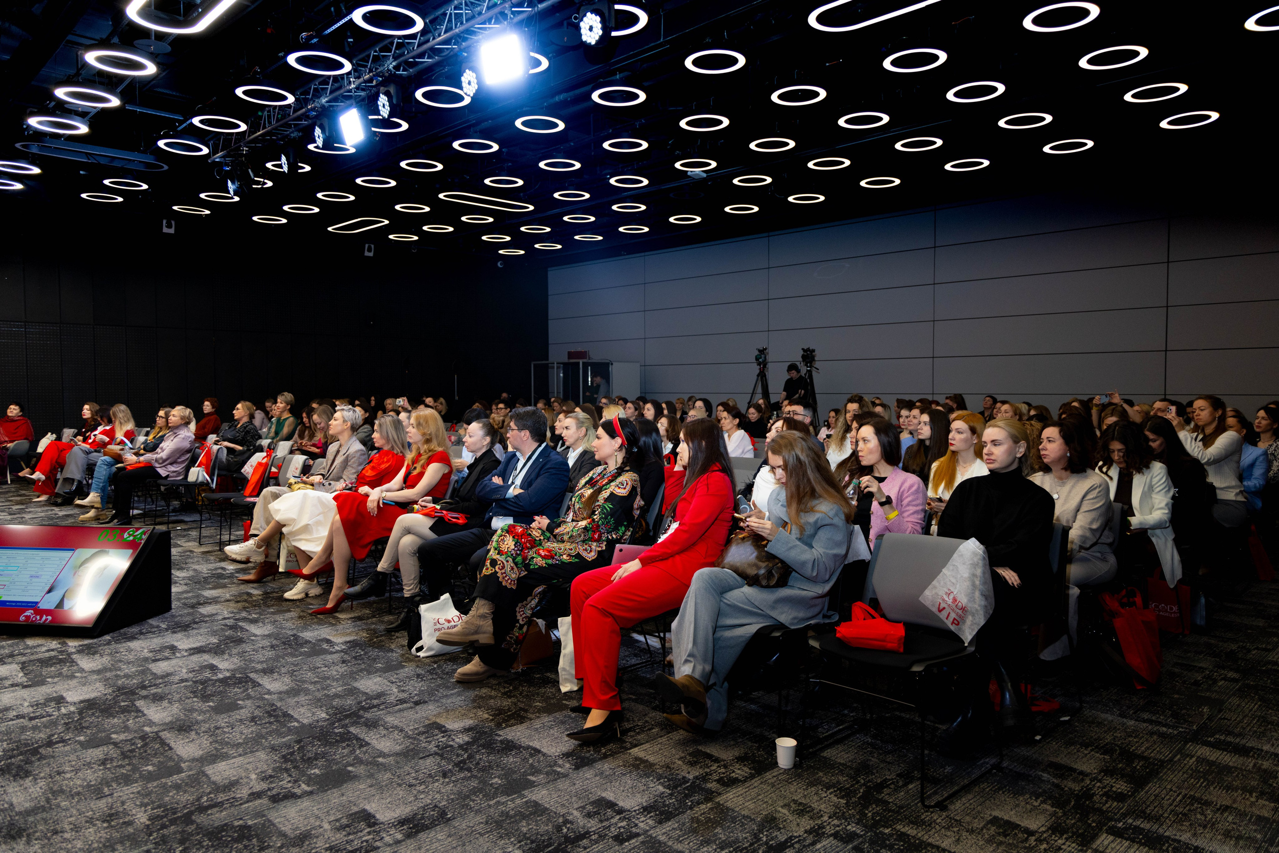 СПИКЕРЫ. PRO-AGELESS