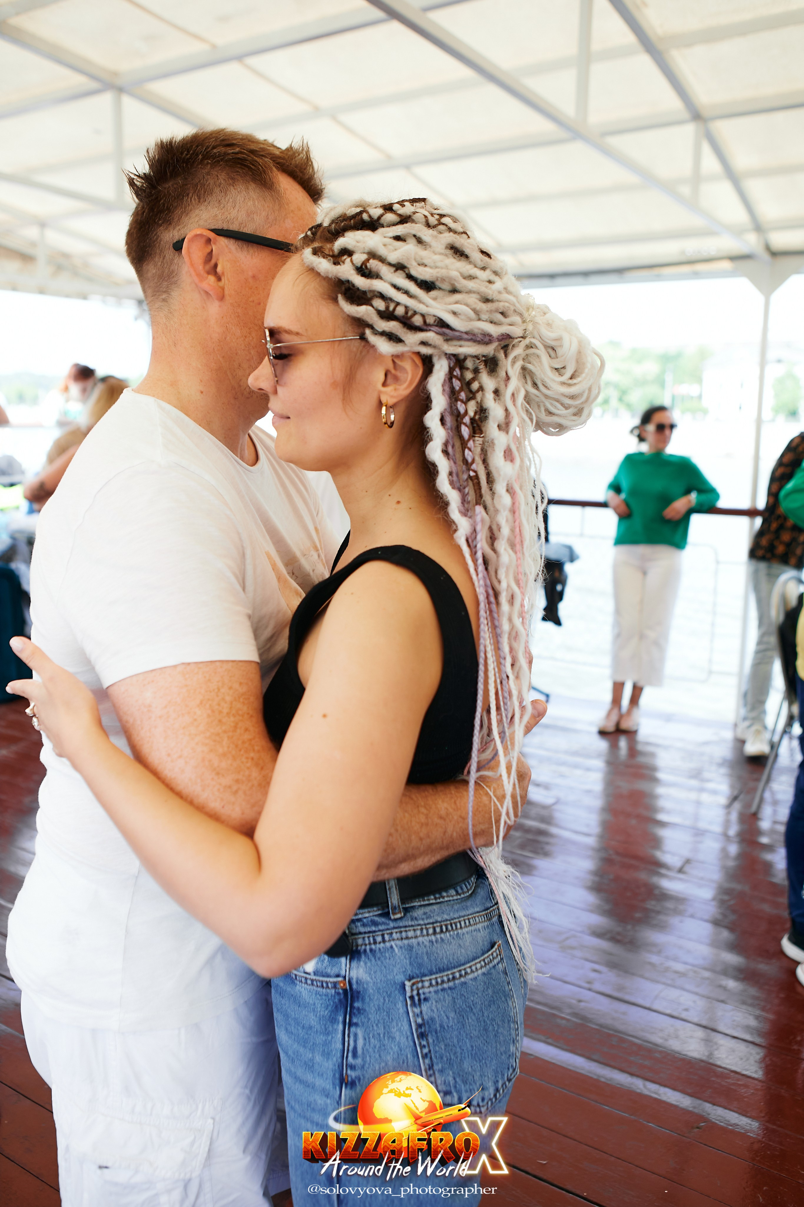 Boat party. Свадебный фотограф